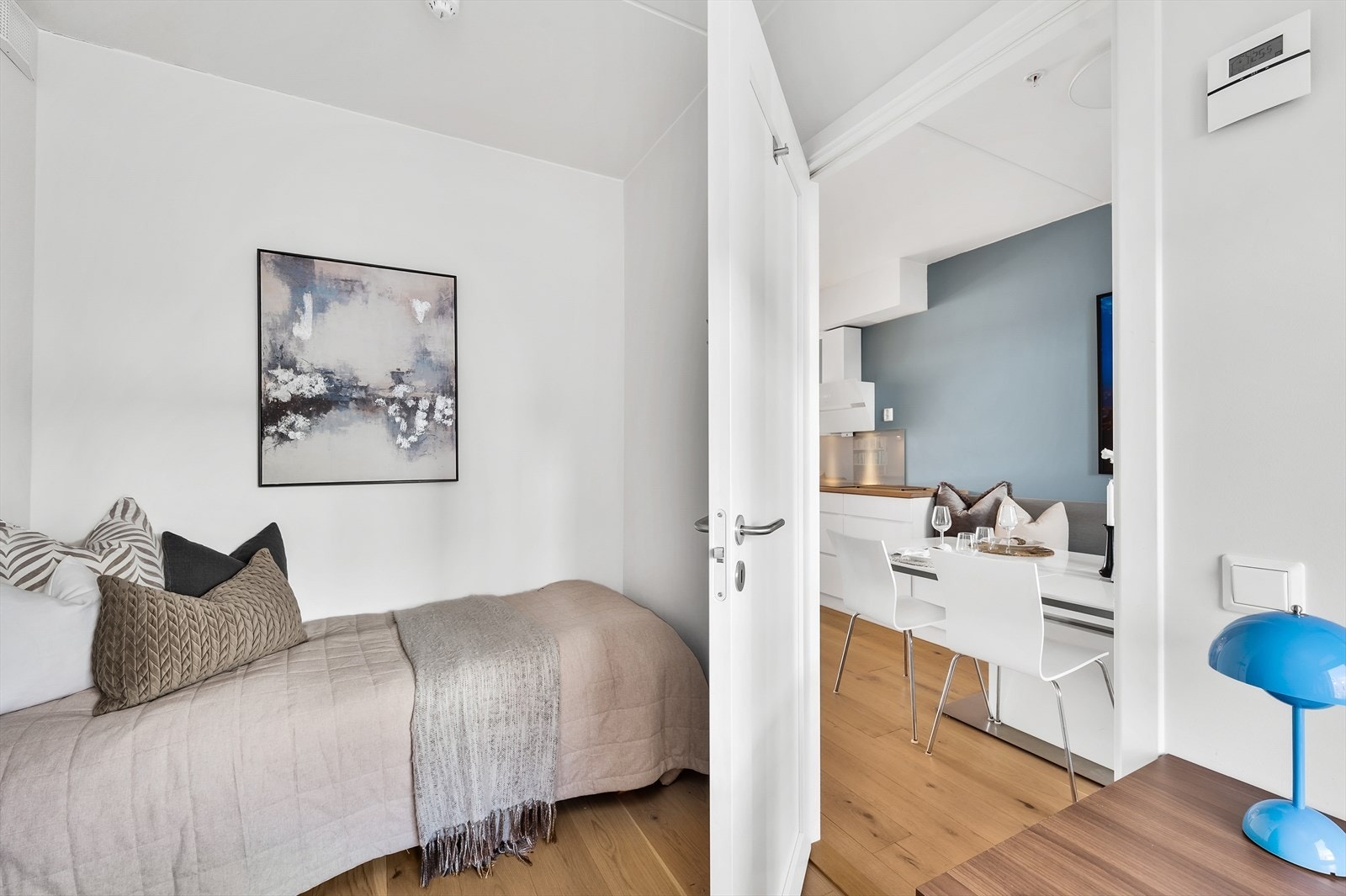 Perfekt gjesterom eller kontor. Galleribilde