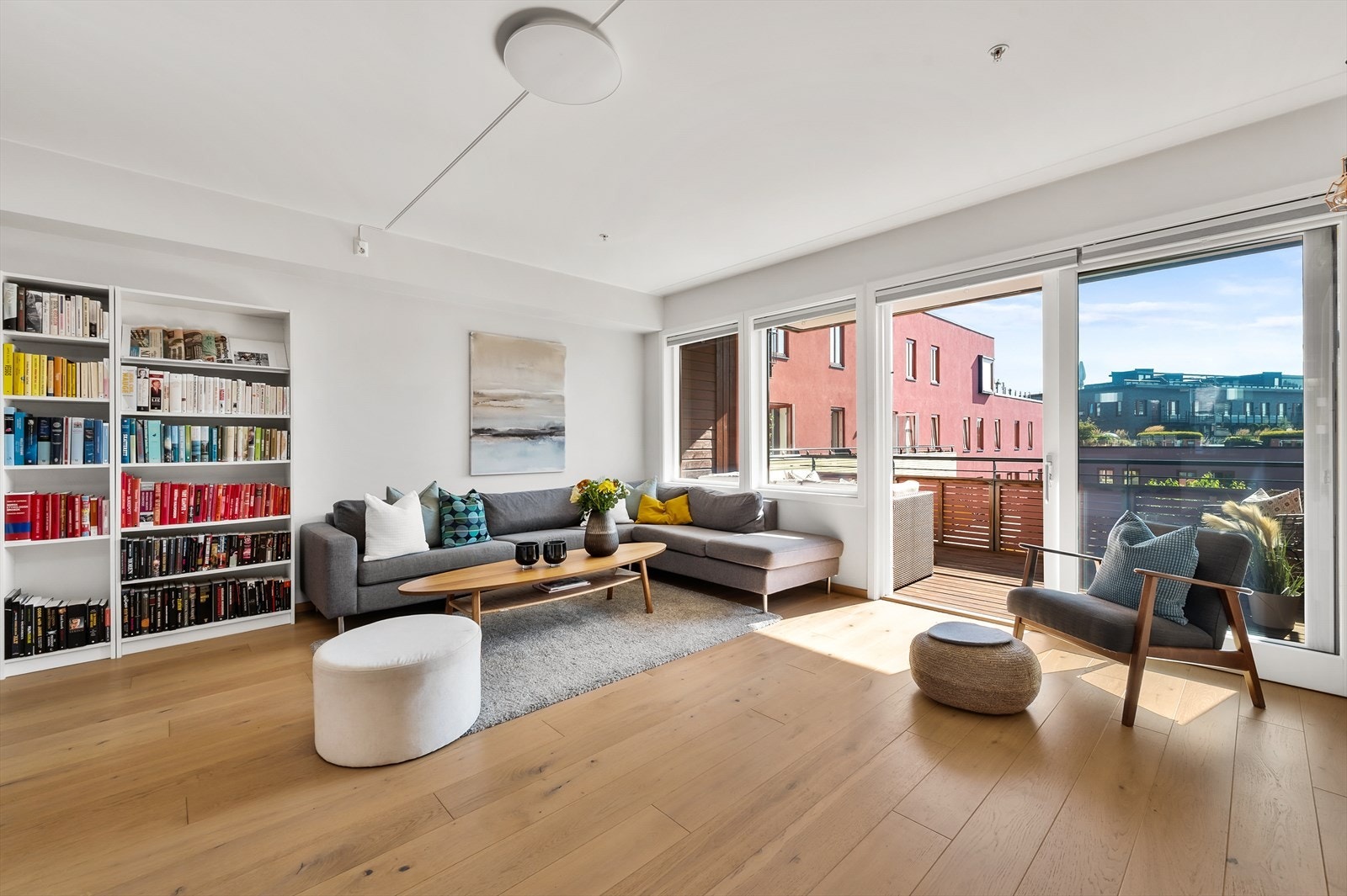 Her kan du innrede med ønsket sofagruppe og annet møblement. Galleribilde