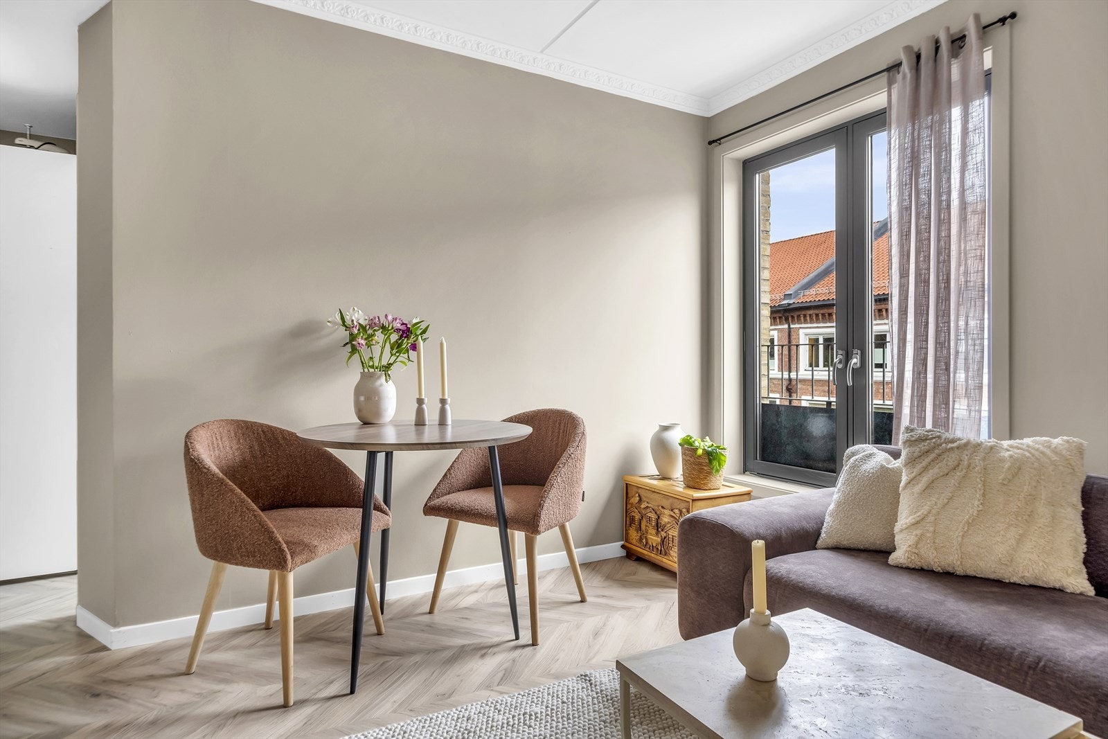 Leiligheten har en optimal planløsning med god flyt og naturlig arealfordeling Galleribilde