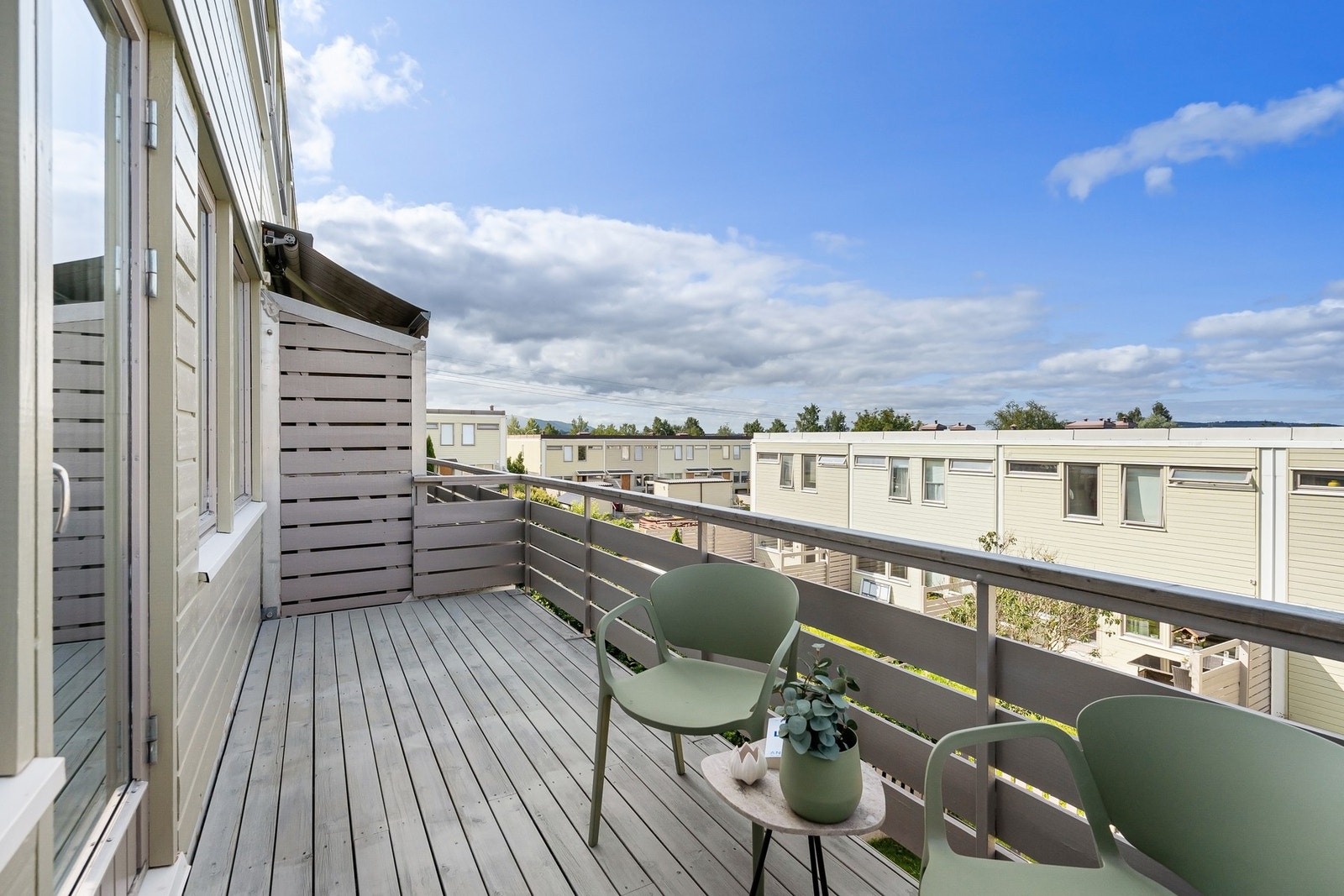 God plass til diverse utemøblement. Galleribilde