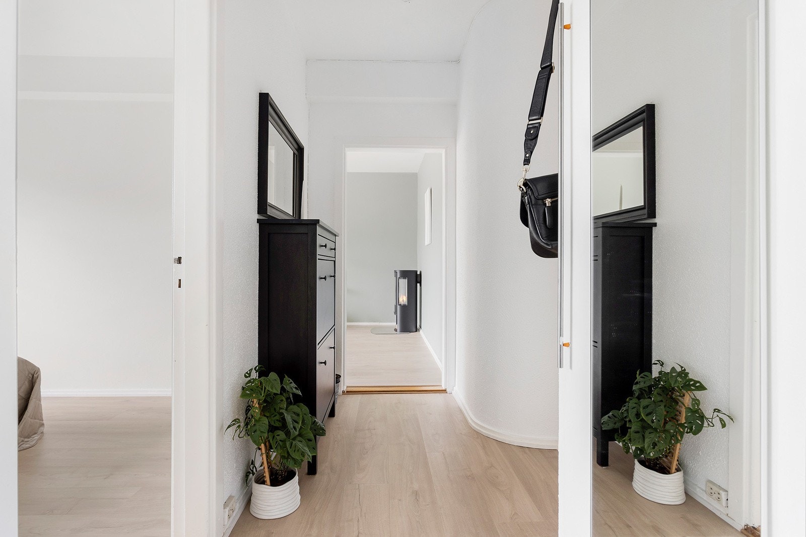 Leiligheten har dørcalling Galleribilde