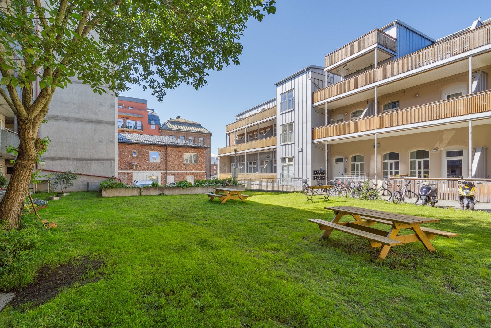 Flotte uteområder i sameiet. Galleribilde