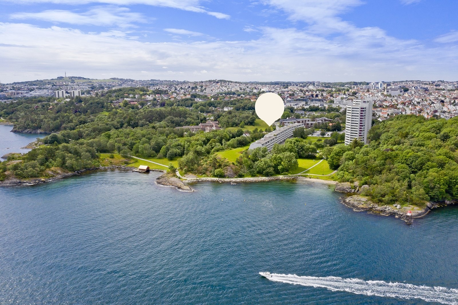 Digranesveien har en helt fantastisk plassering. Her trives folk, og det med god grunn. Galleribilde