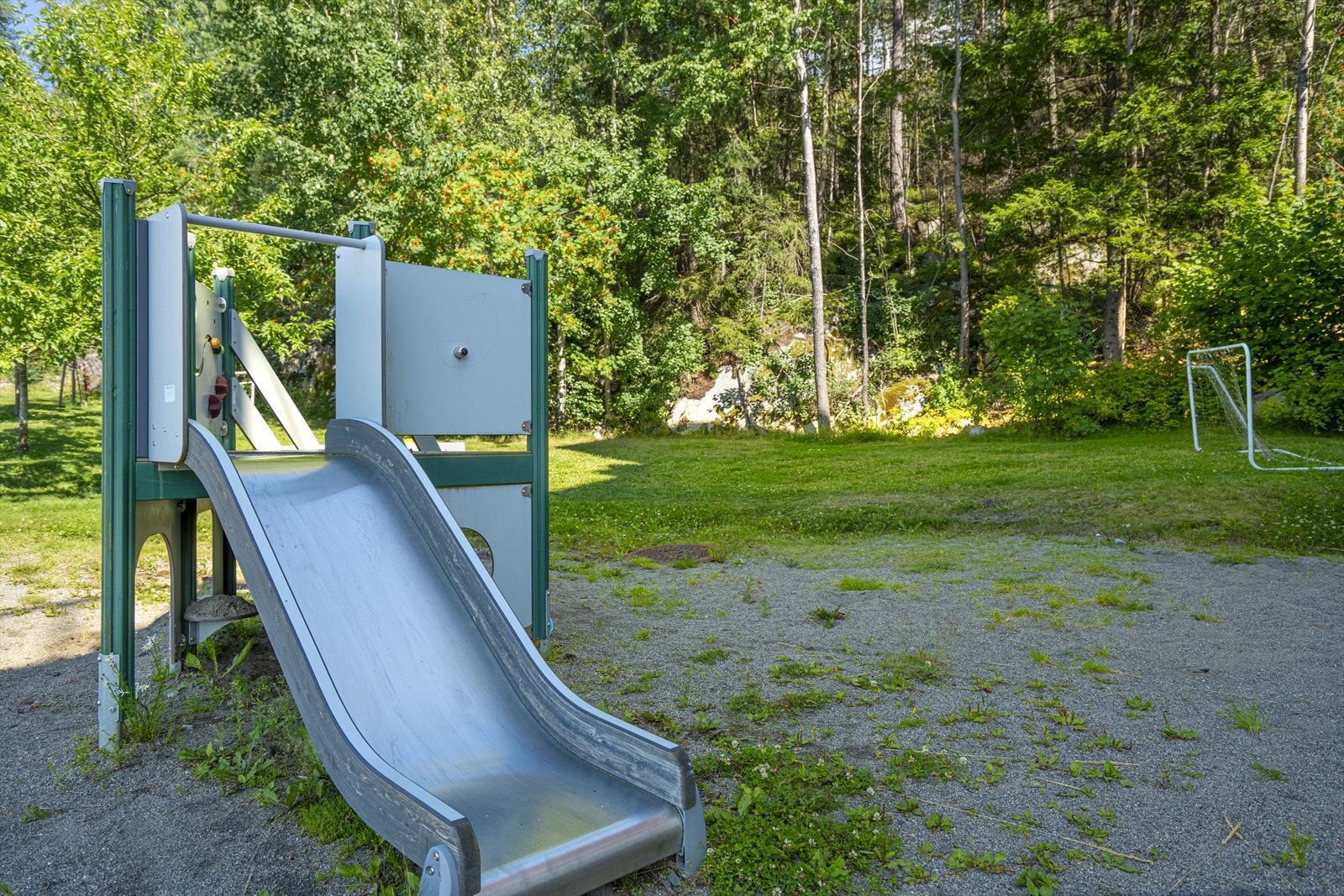 Lekeplass, fellesareal. Galleribilde