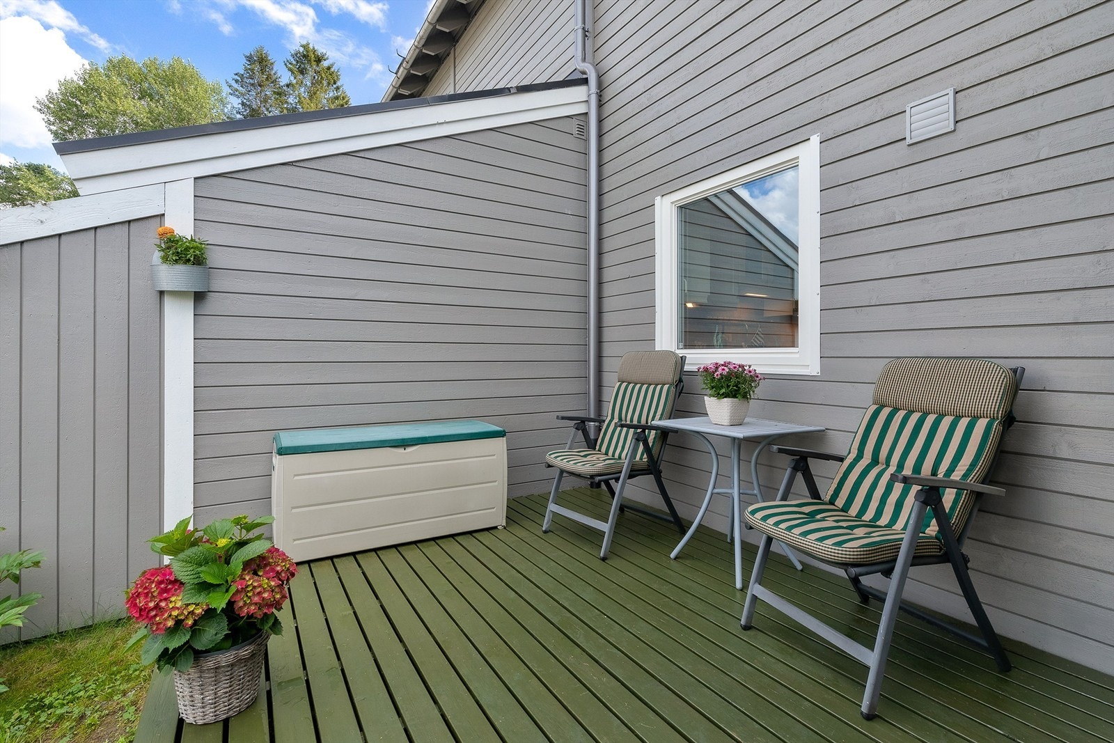 Her kan du fint innrede med en koselig sittegruppe. Galleribilde