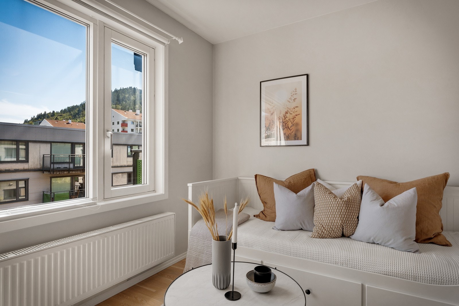 Fin studioleilighet med smarte og arealeffektive løsninger i et av byens lekreste strøk. Galleribilde