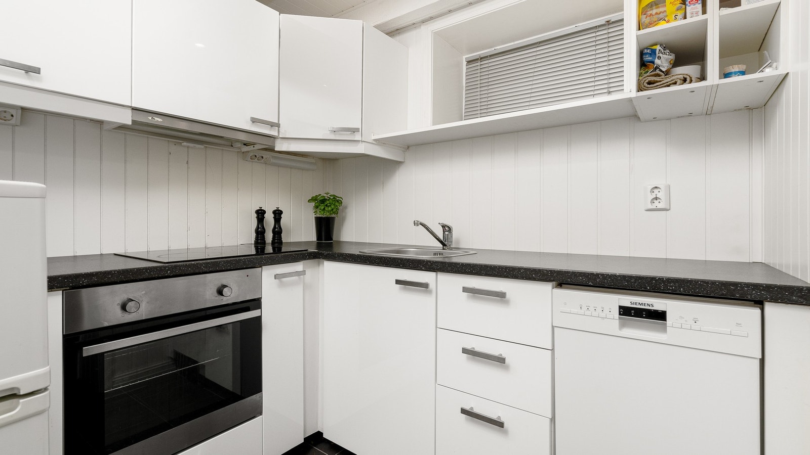 Kjøkken tilhørende hybel. Galleribilde