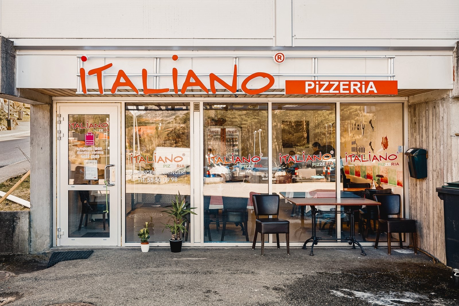 Rett i nærheten finnes også et italiensk pizzeria, et flott sted for et raskt måltid eller en koselig kveld. Galleribilde