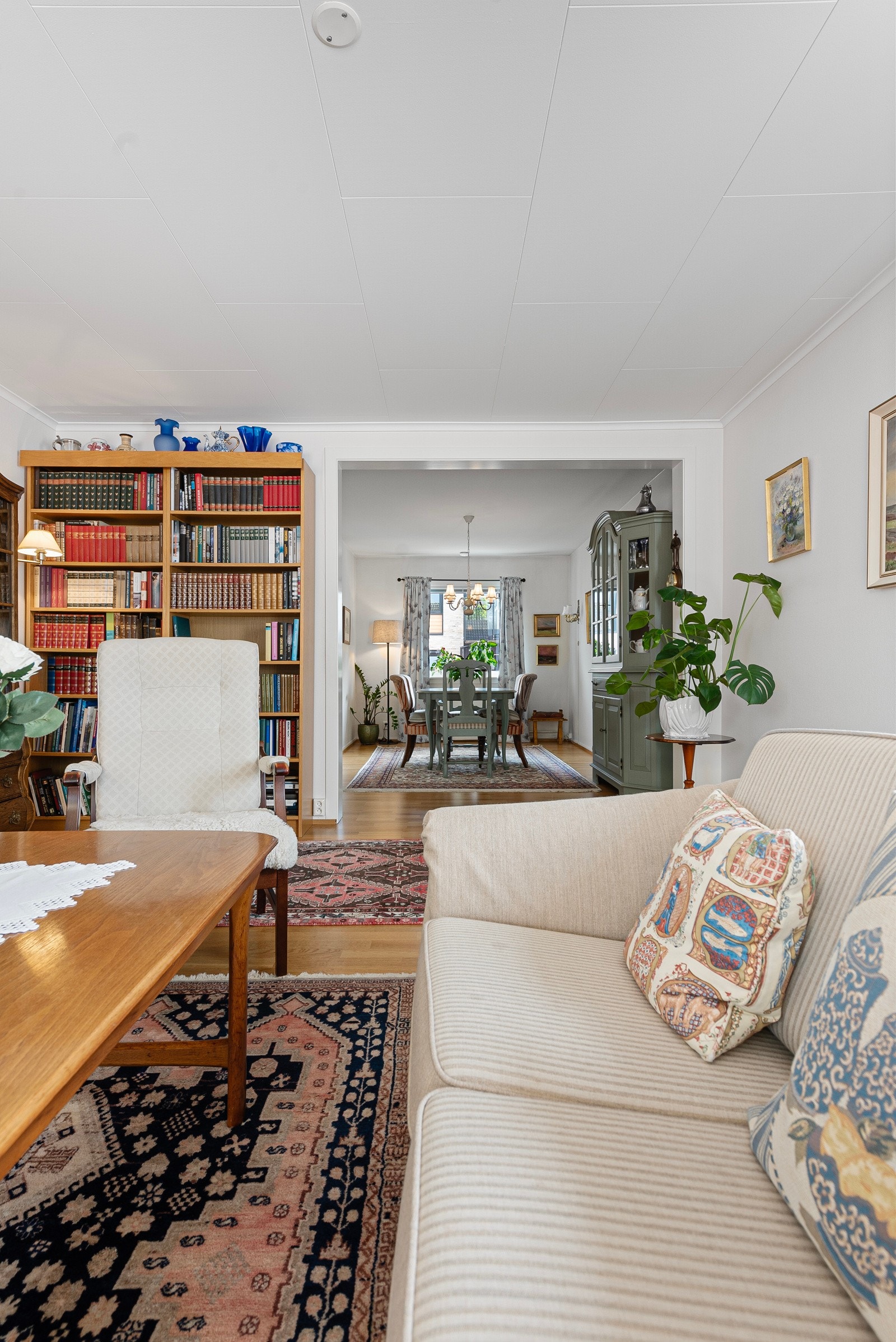 Stuen og spisestuen ligger i to ulike soner Galleribilde