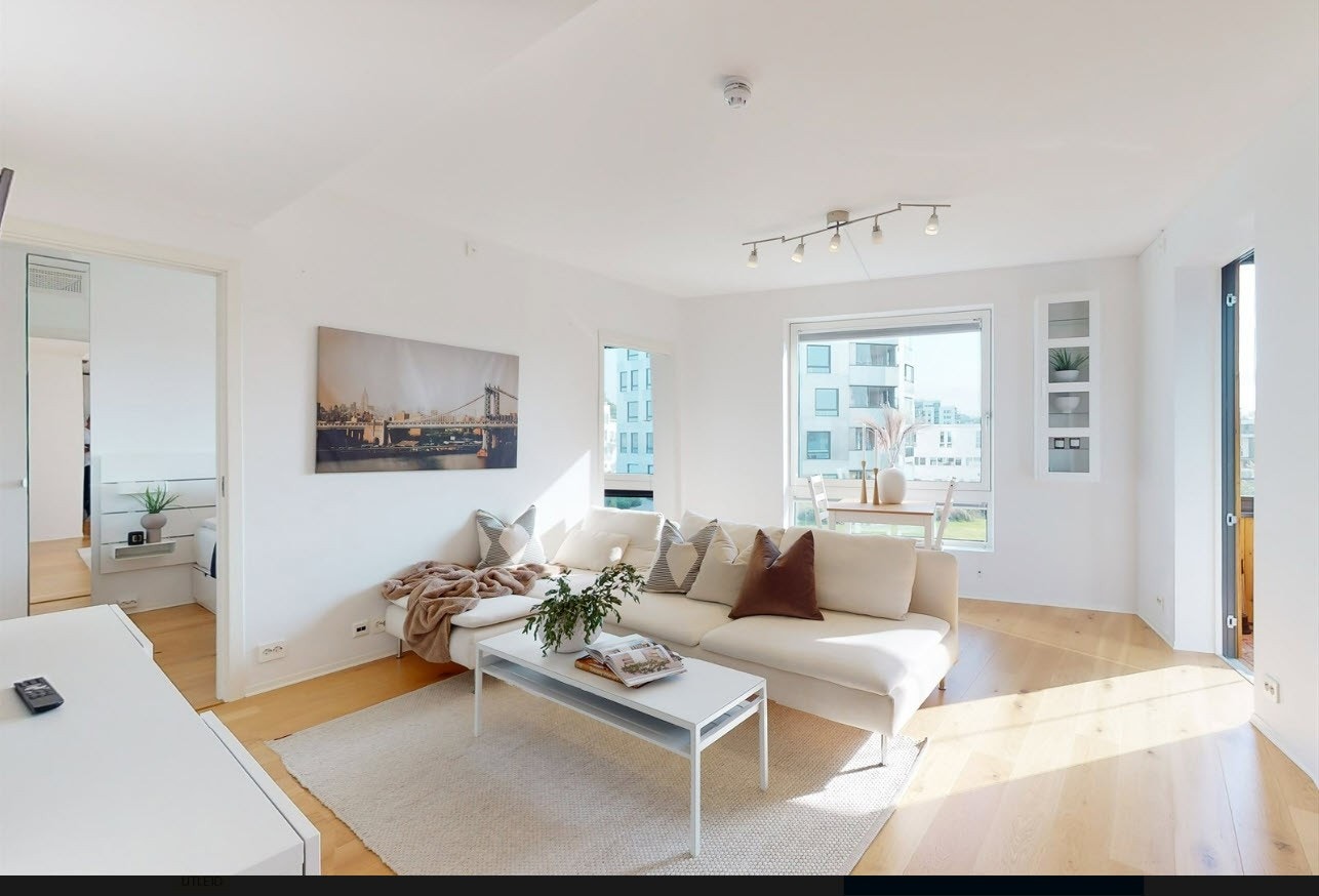 Lys og fin stue med enstavs eikeparkett. Galleribilde