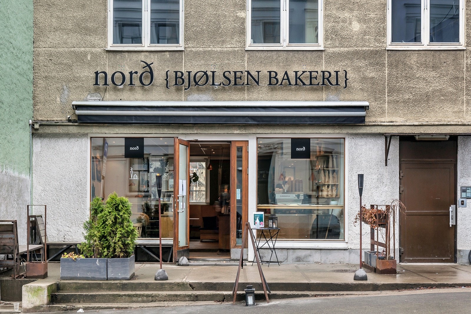 I området finner du flere hyggelige caféer og restauranter som Kaffegram, Kaffebrenneriet og Bjølsen bakeri Galleribilde