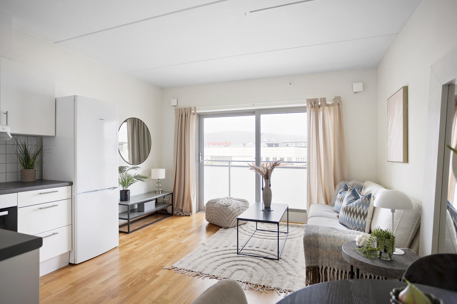 Aktiv Eiendomsmegling ved Heidi Anett Larsen ønsker velkommen til Støperiveien 8! Galleribilde