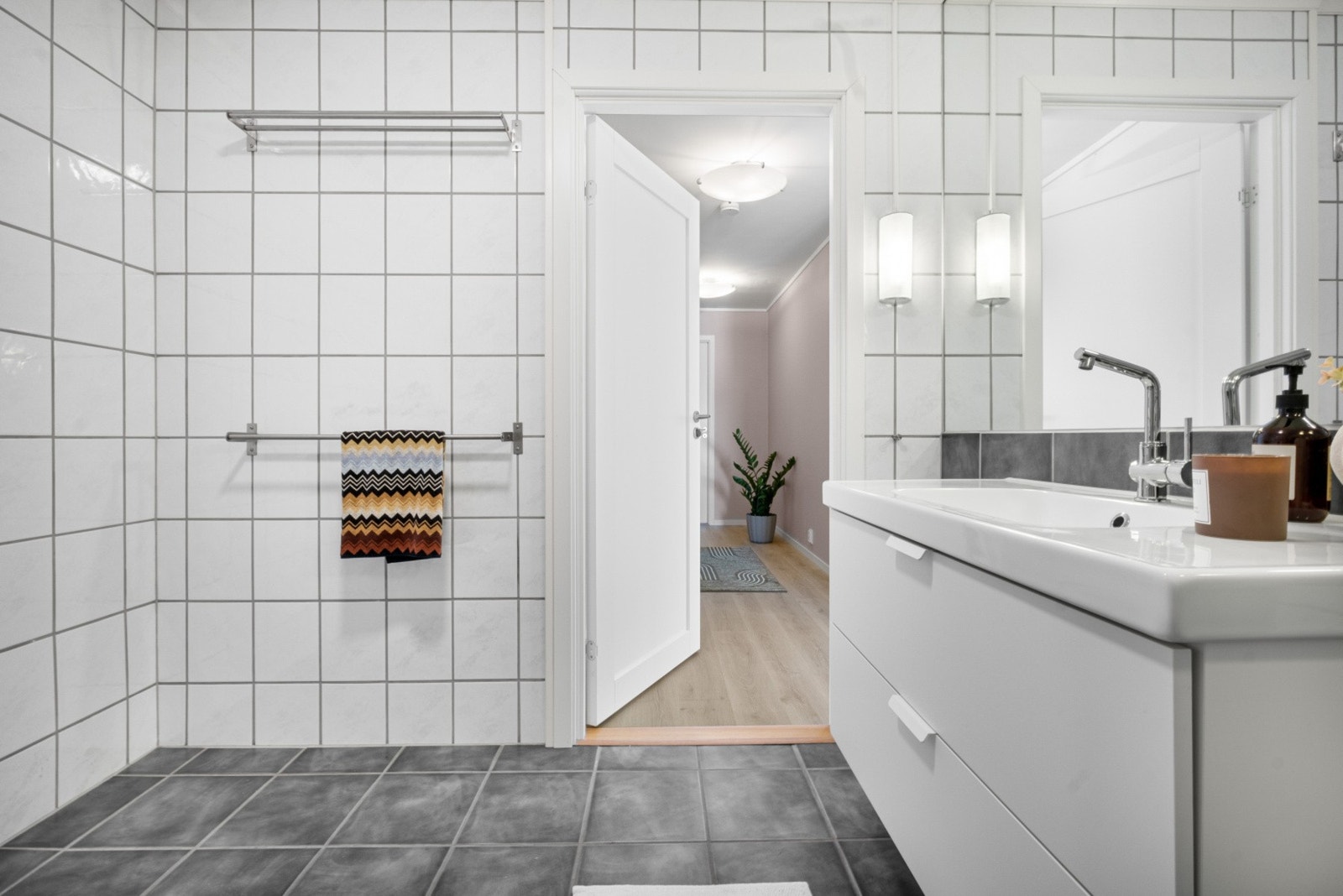 Baderomsinnredning fra 2023. Galleribilde