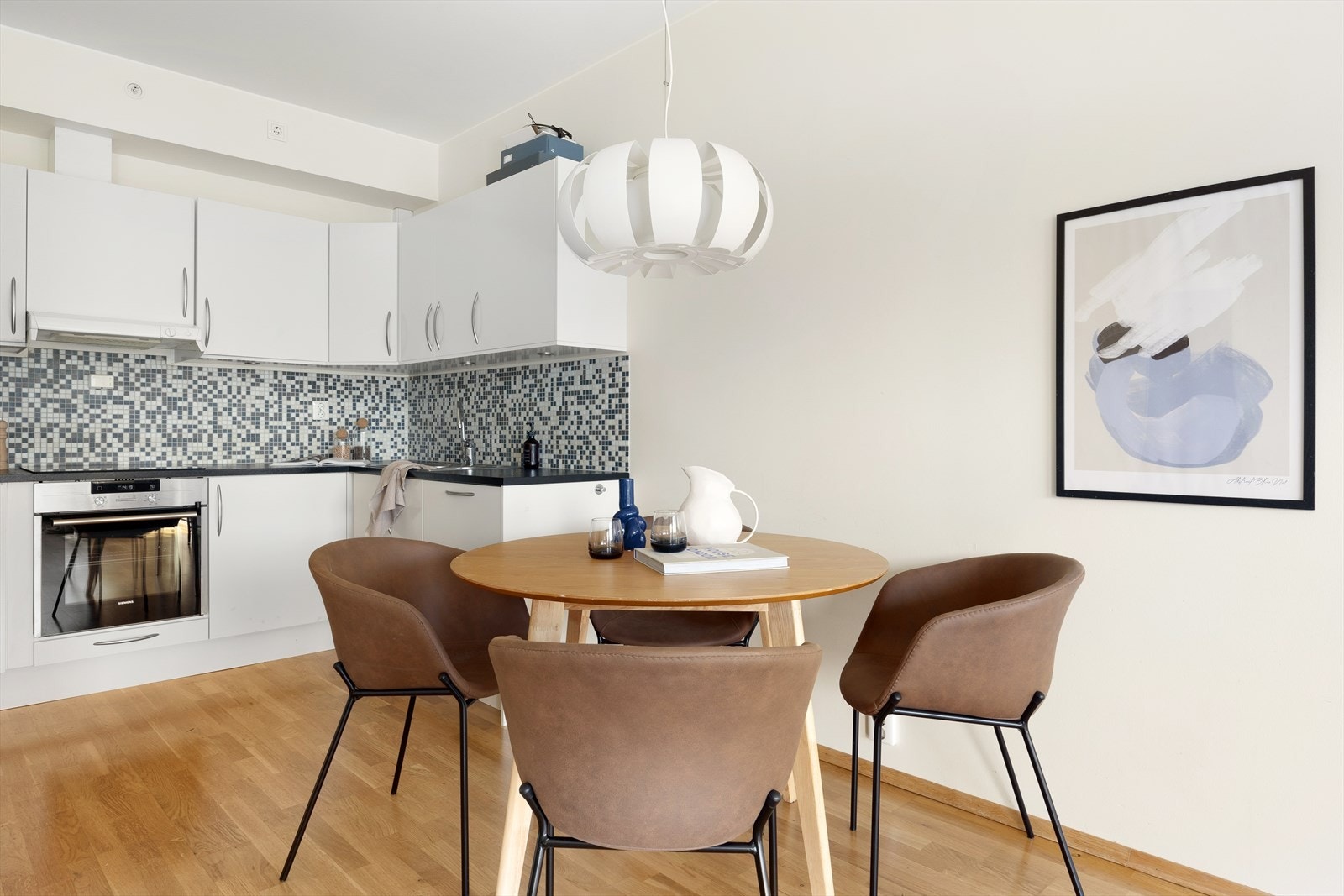 Spiseplass. Galleribilde