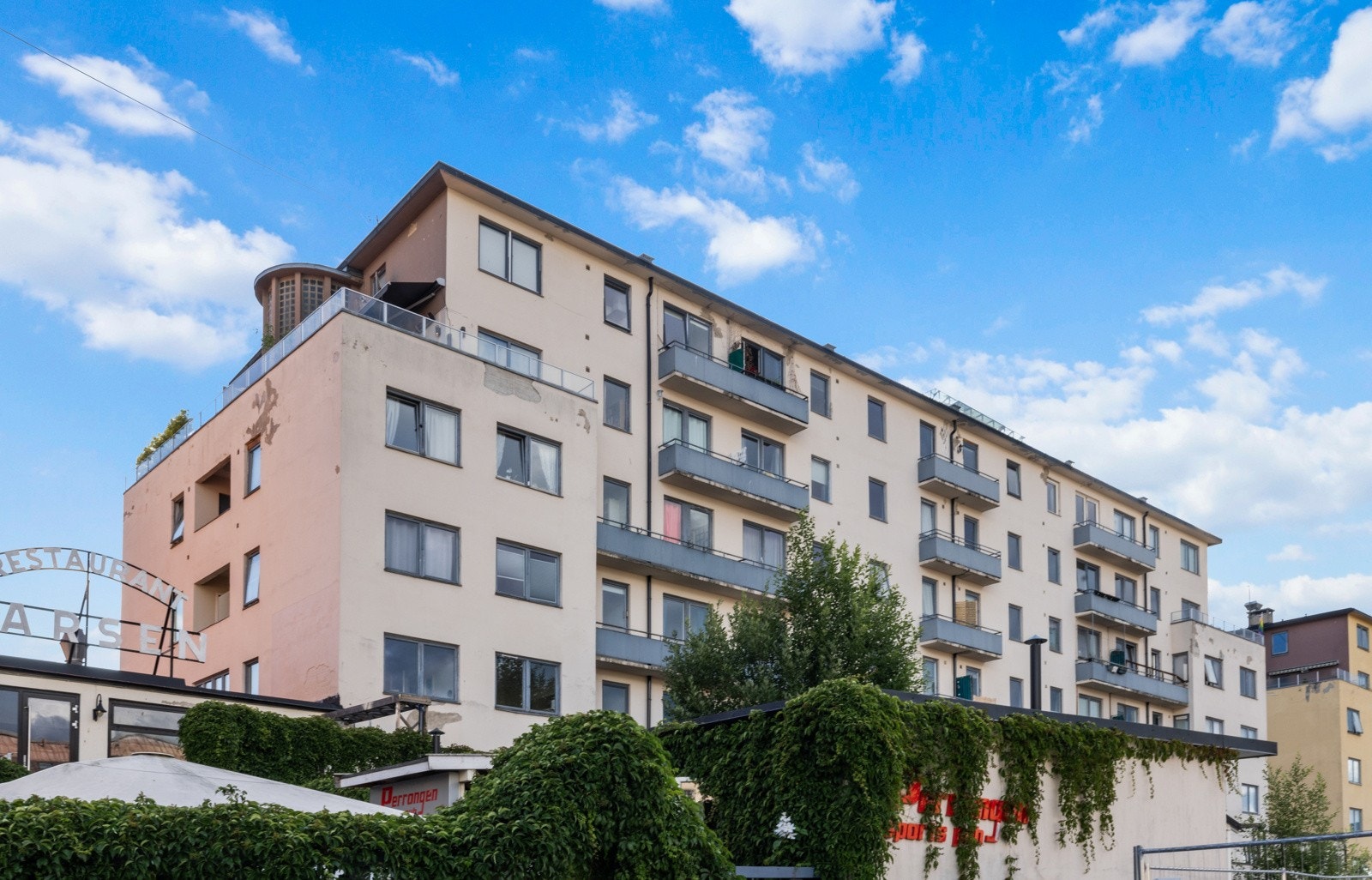 Fasade - Sørkedalsveien 1D. Galleribilde