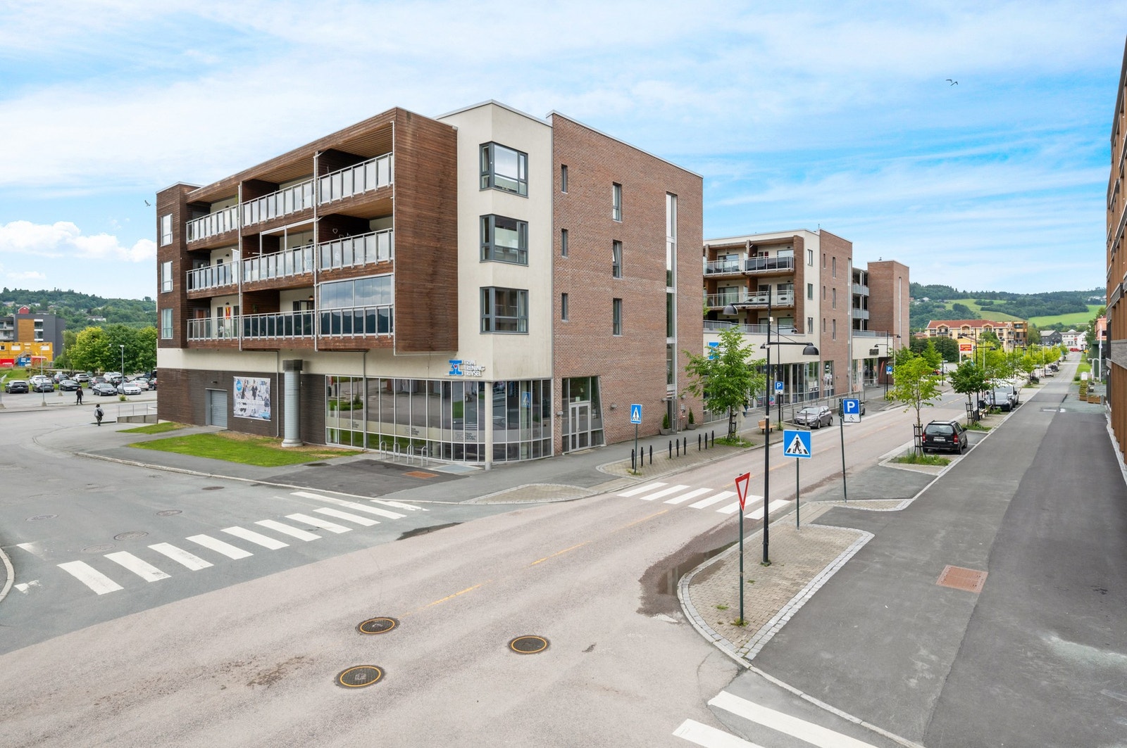 Dette er et flott område for de som vil bo sentralt med alle fasiliteter i umiddelbar nærhet. Galleribilde