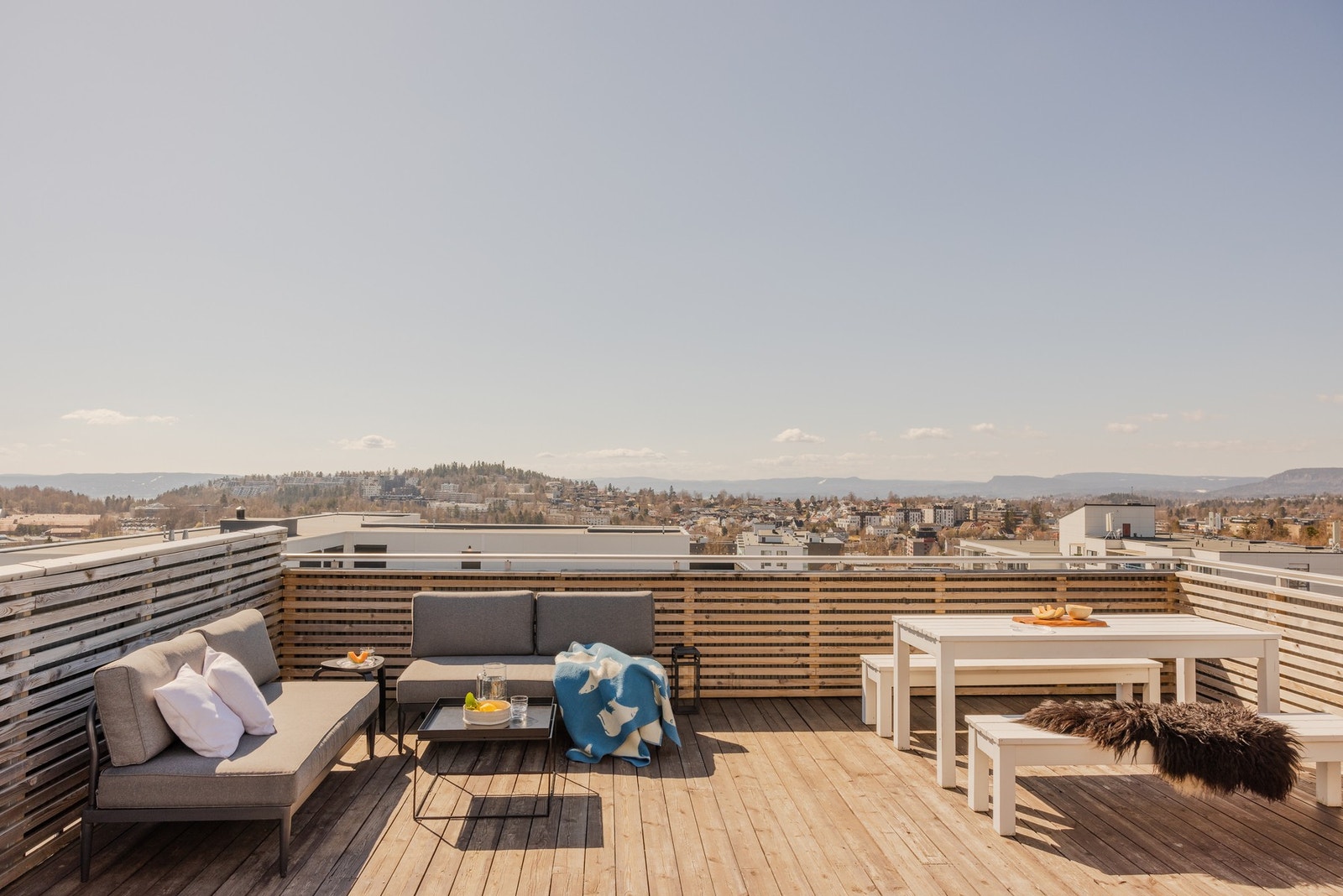Felles takterrasse med gode solforhold. Galleribilde
