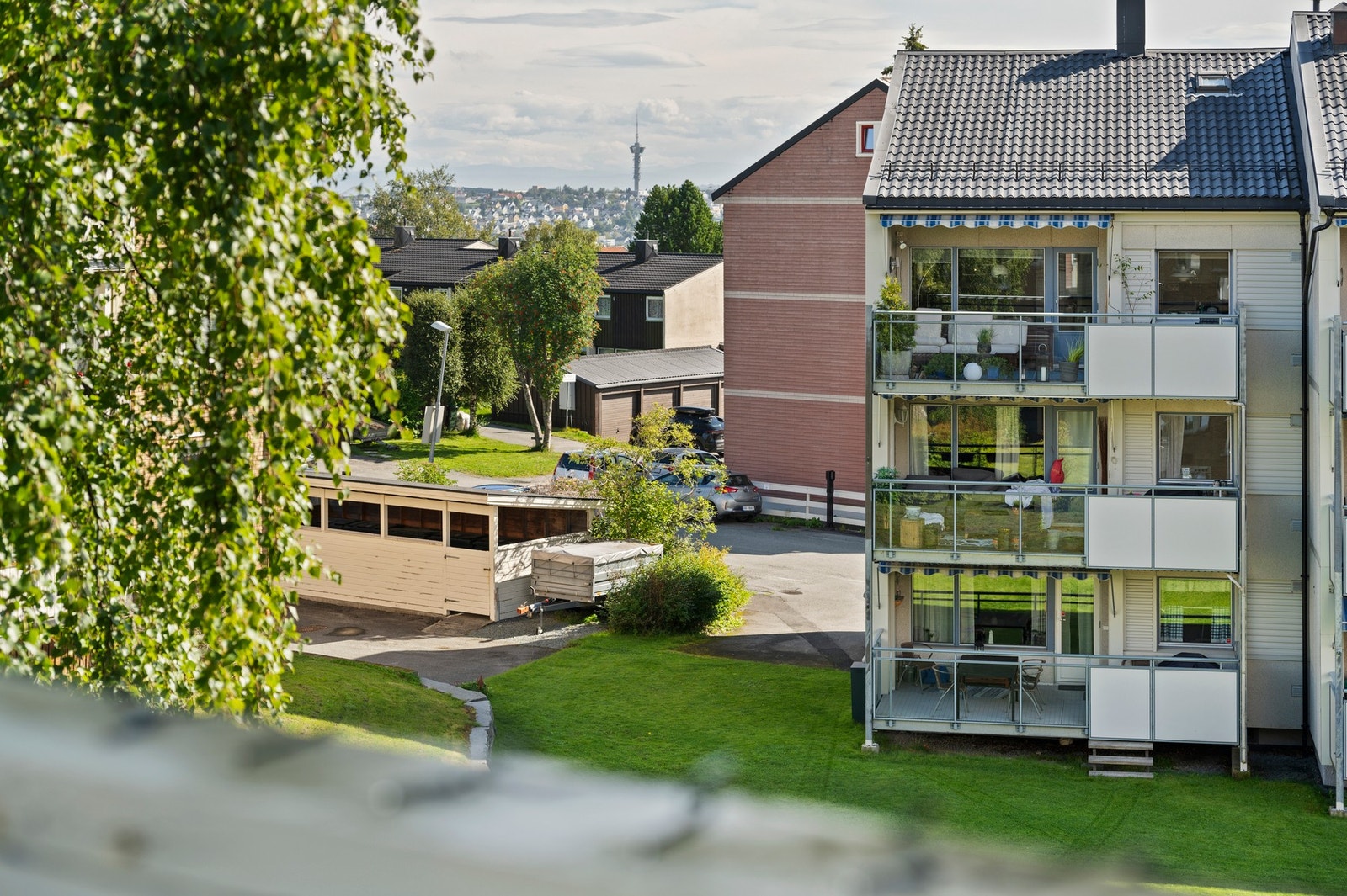 Utsikt mot tyholttårnet. Galleribilde