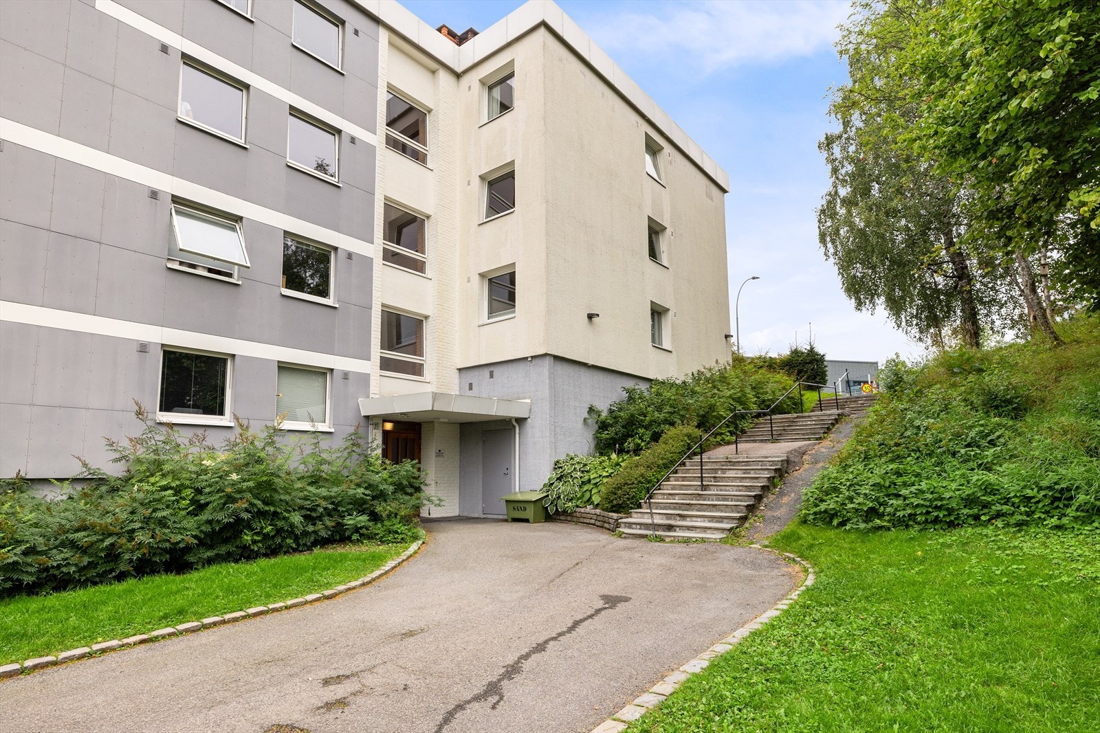 Inngangsparti Galleribilde