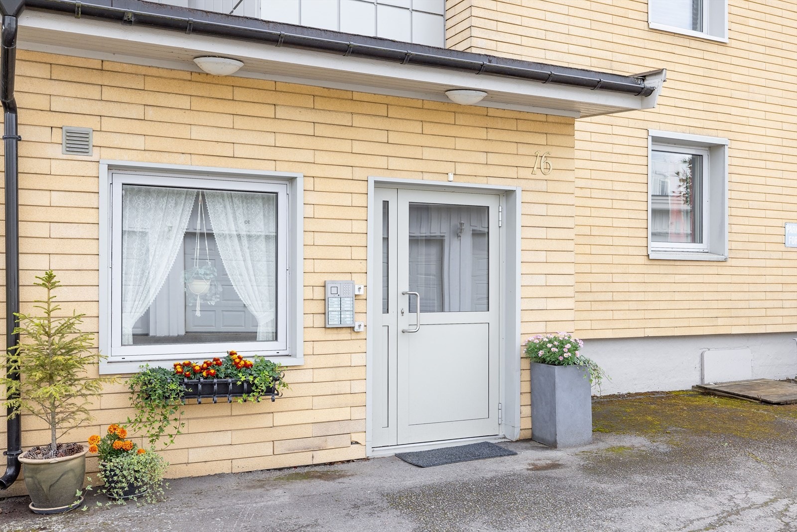 Inngangspartiet. Galleribilde