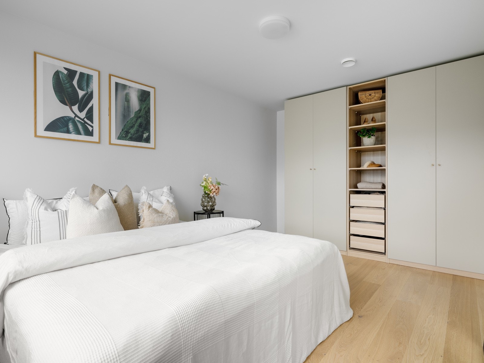 God garderobeløsning . Galleribilde