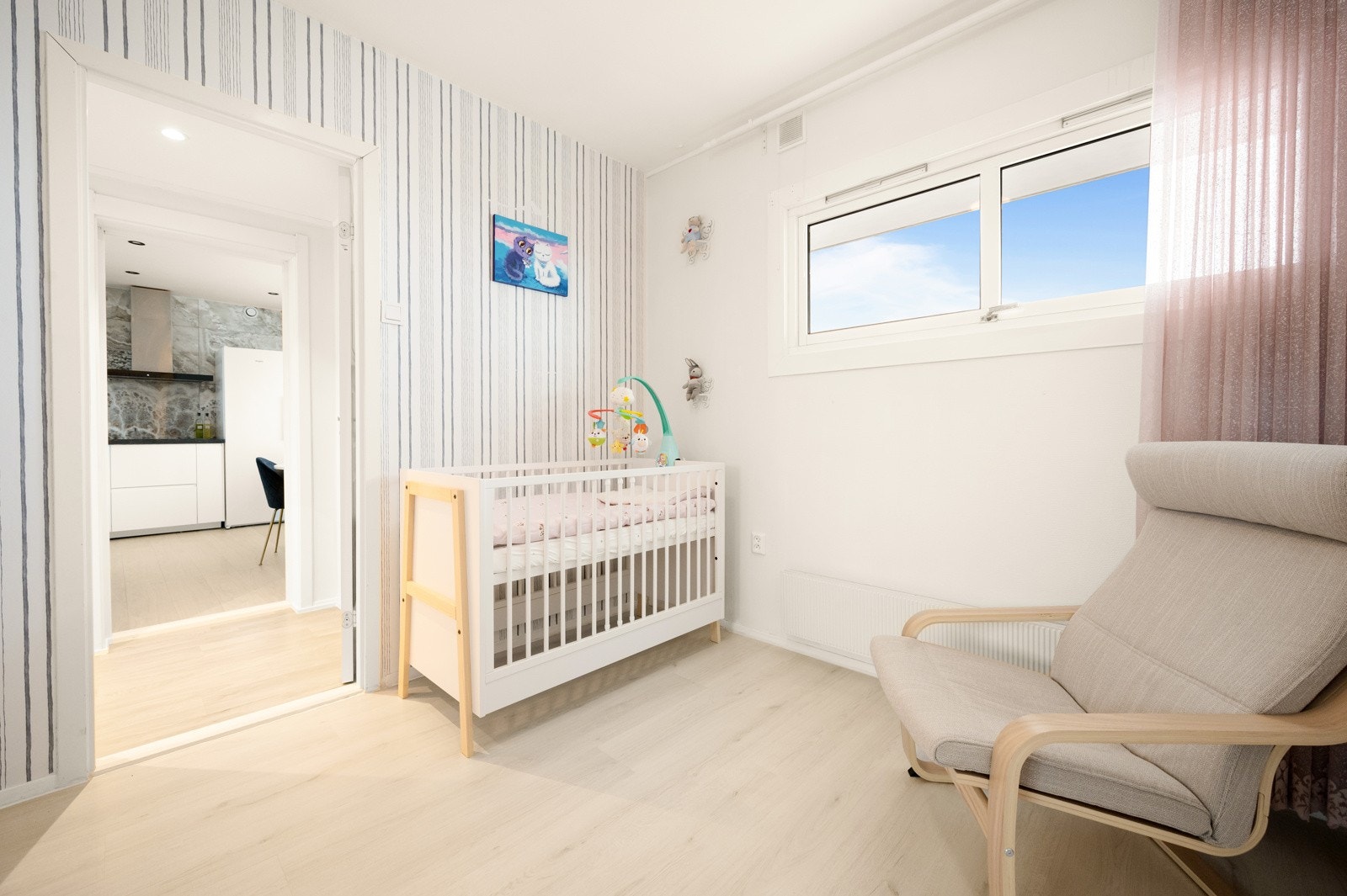 Soverom benyttet som barnerom. Galleribilde