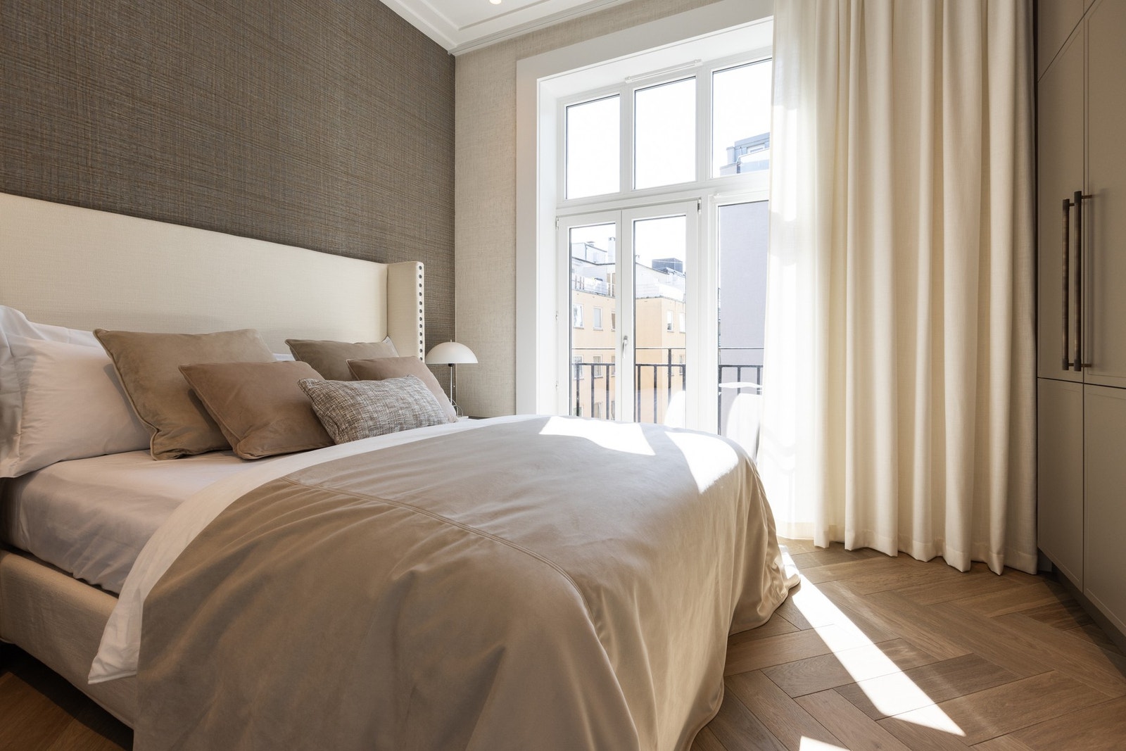 Samtlige
soverom er utformet med tanke på komfort og ro, ideelt for en god natts søvn. Galleribilde