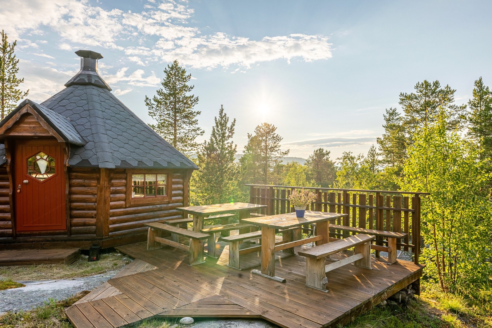 Grillstue med plass til 25 personer, oppført ca. 2013 Galleribilde