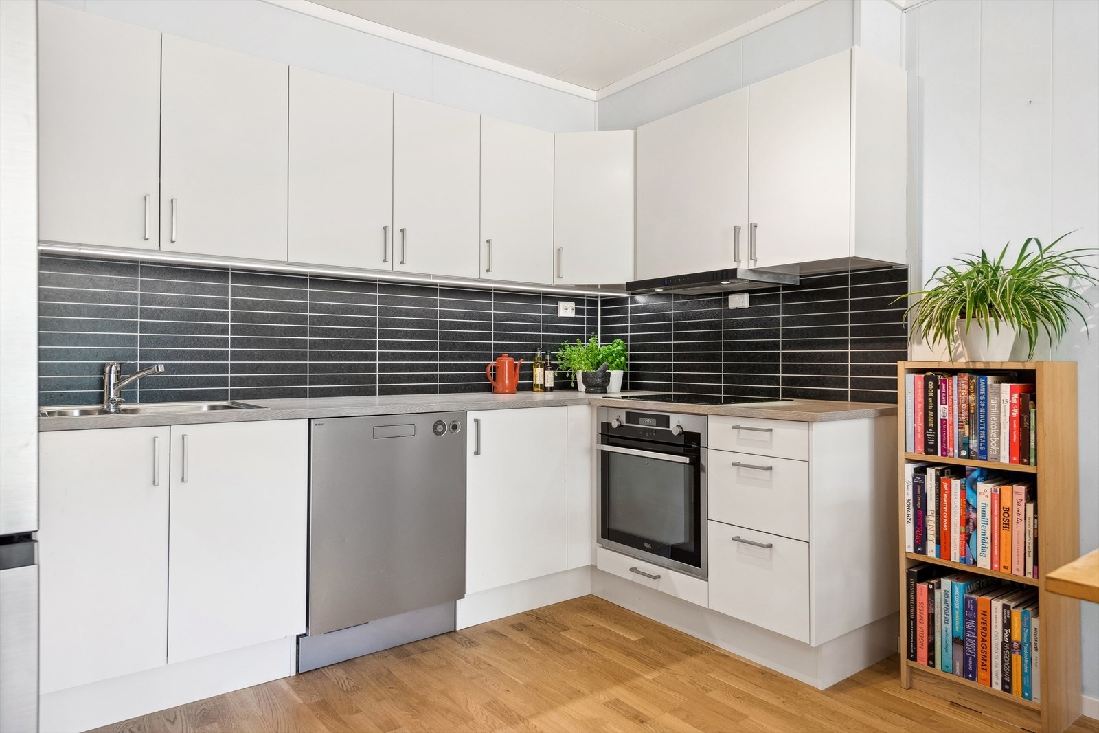 Kjøkkenet er fra Norema Galleribilde