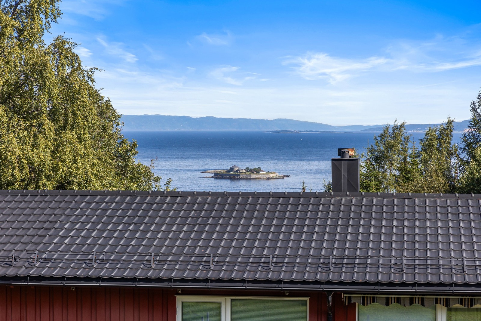 Rekkehuset har etterspurt beliggenhet i Fagerlia på Byåsen. Et tilbaketrukket og barnevennlig nabolag med Bymarka som nabo. Galleribilde