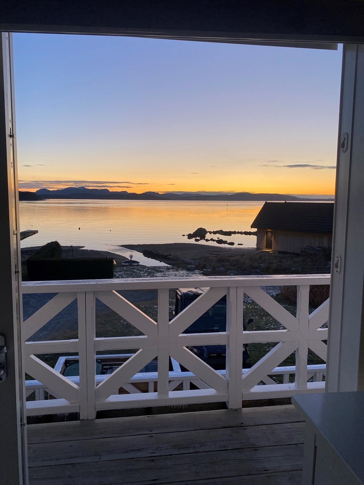 Selgers personlige bilder fra den nydelige solnedgangen du aldri kan bli lei av hele året! Galleribilde