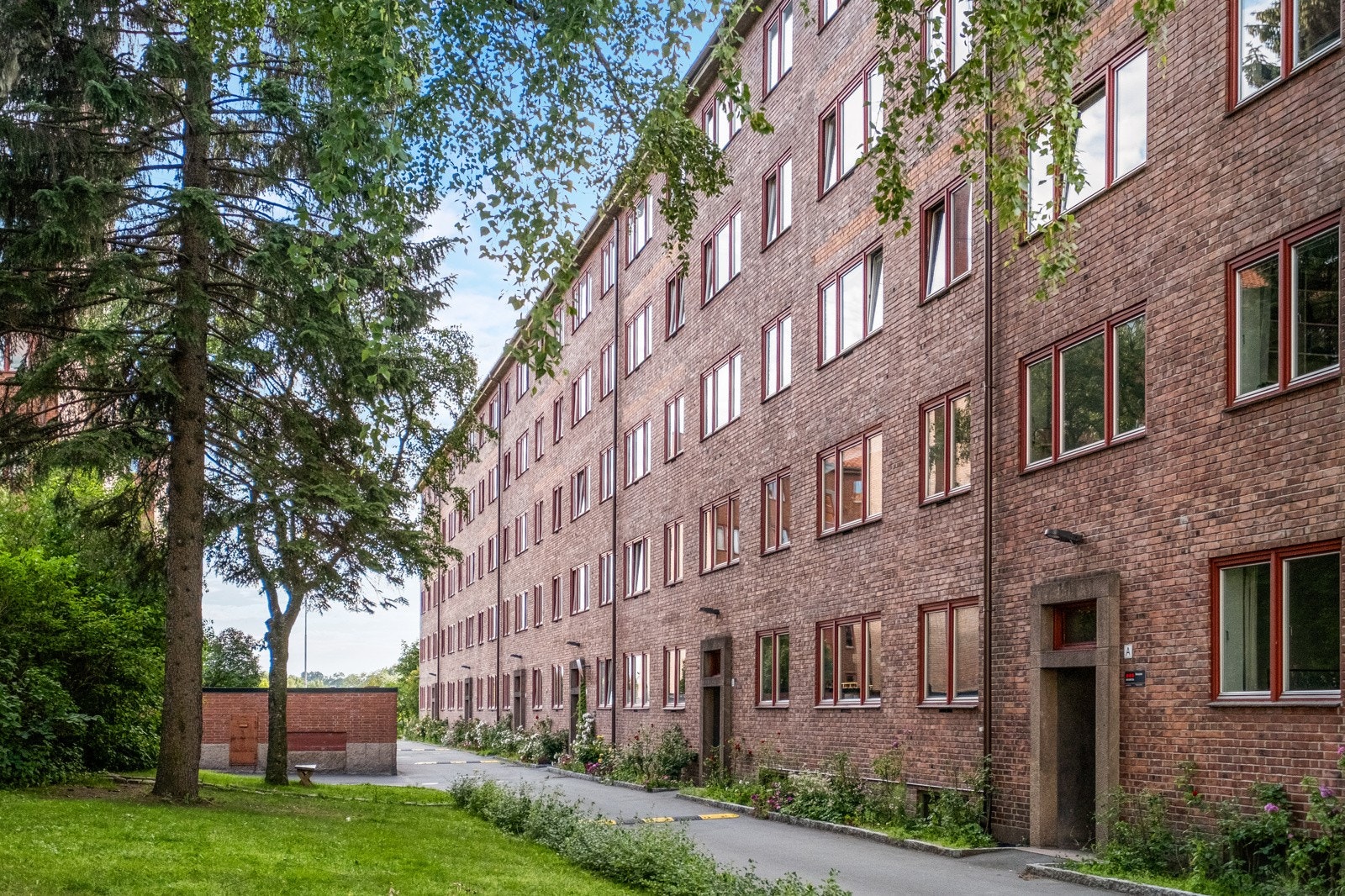 Borettlsaget har en sentral beliggenhet, med kort vei til flotte turområder. Galleribilde