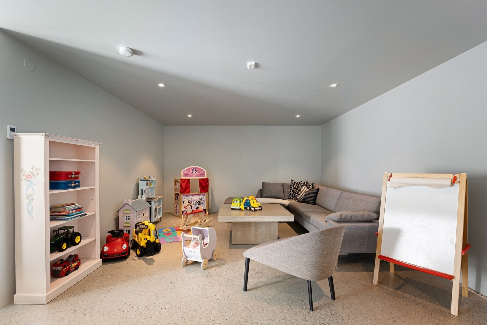 Medierom/ tv- stue/ lekerom Galleribilde