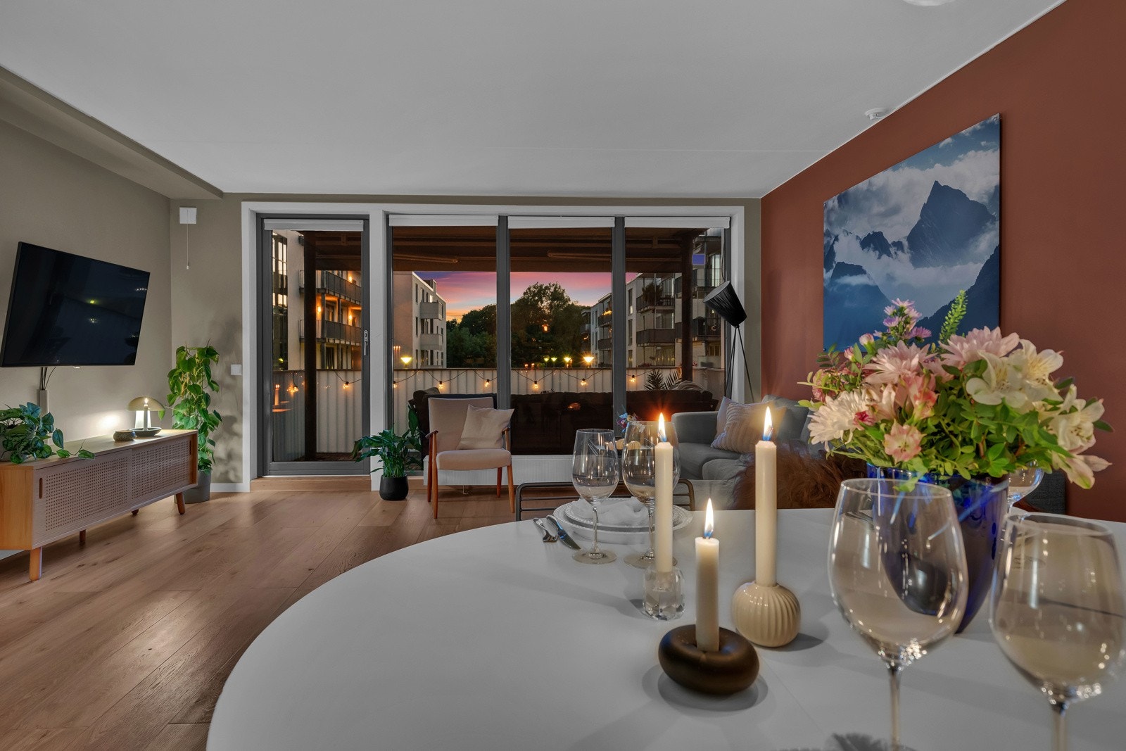 Velkommen til Marcus Thranes gate 4, en lekker og moderne 4-roms med attraktiv beliggenhet. Galleribilde