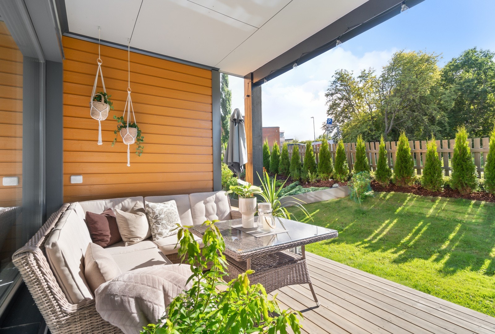 Terrassen fikk nytt terrassedekke i 2020. Galleribilde