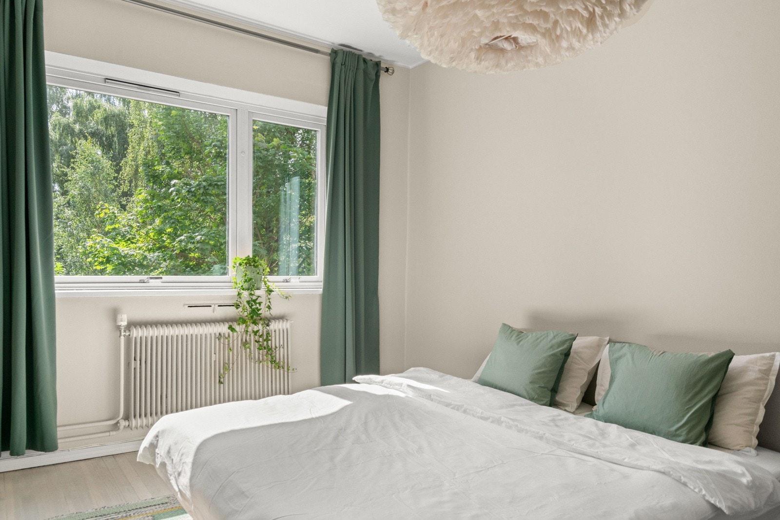 Hyggelig og frodig utsikt. Galleribilde