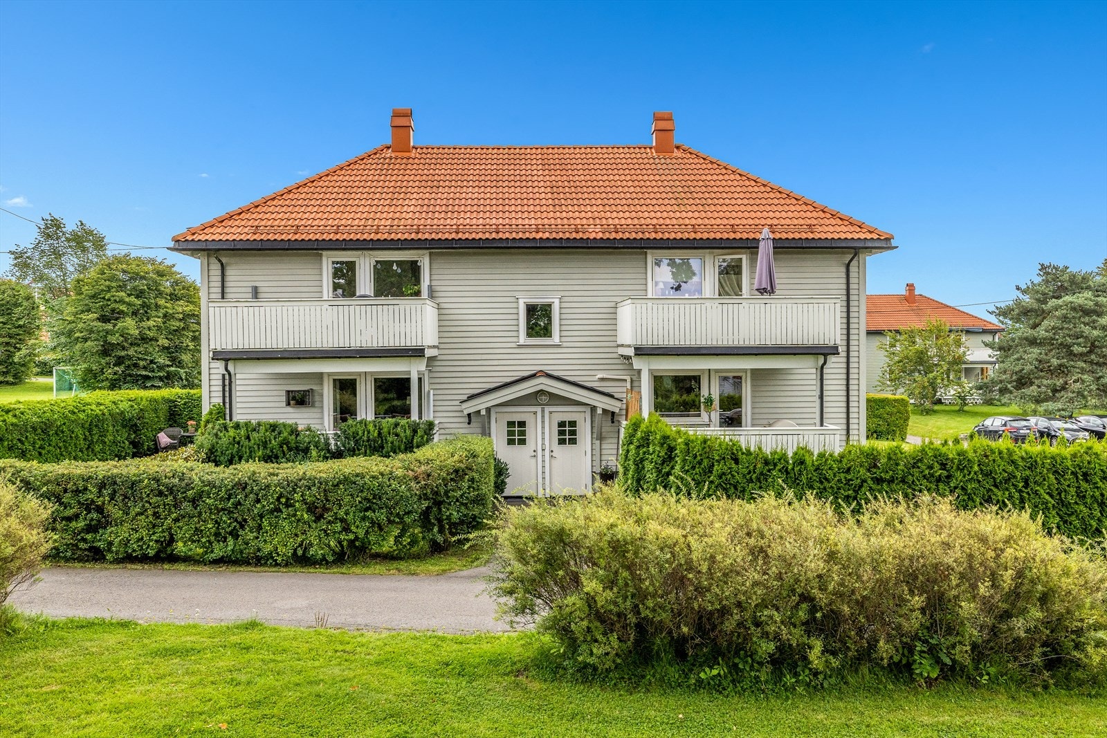 Pent og innbydende inngangsparti. Galleribilde