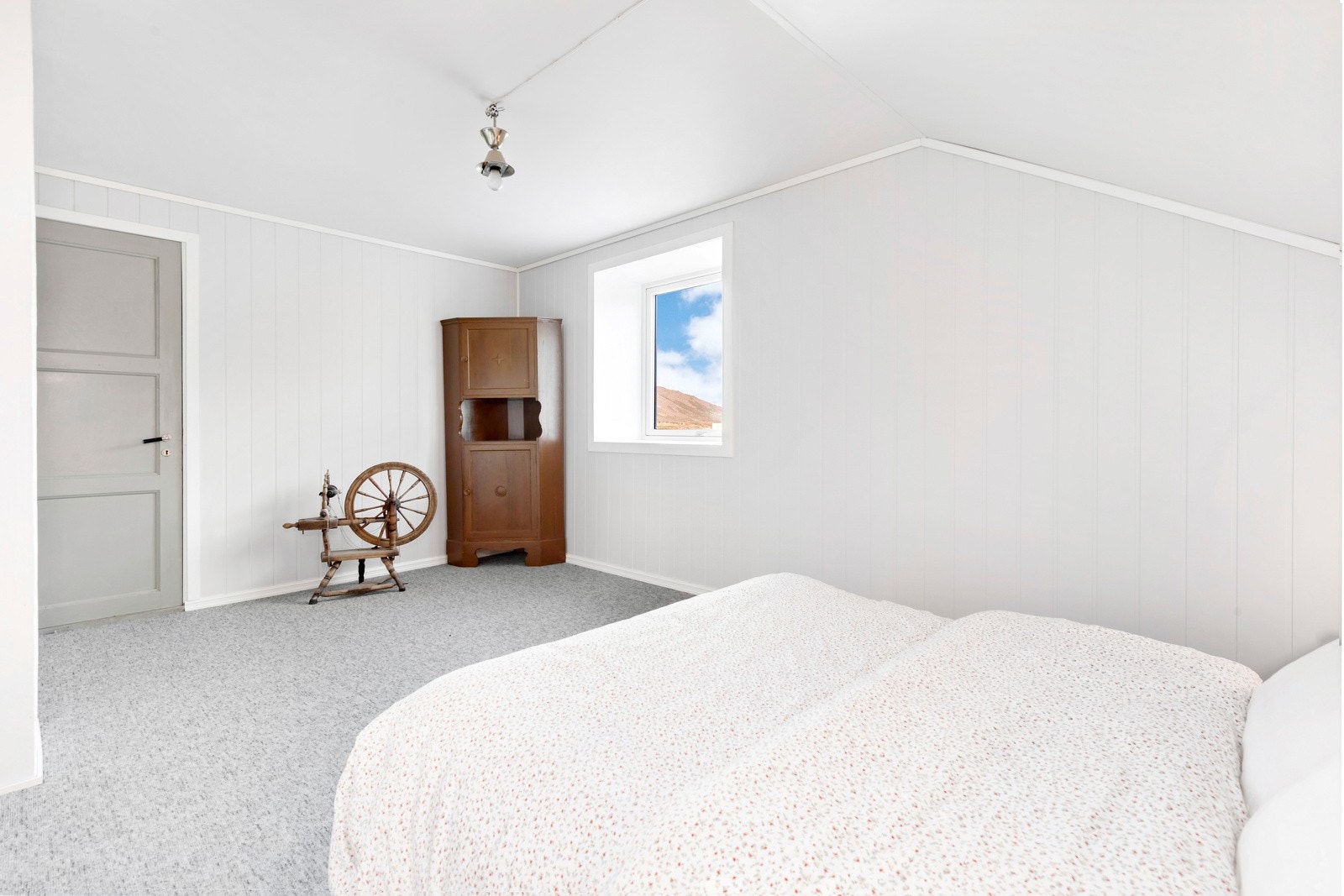 Det er 3 soverom i huset. Galleribilde
