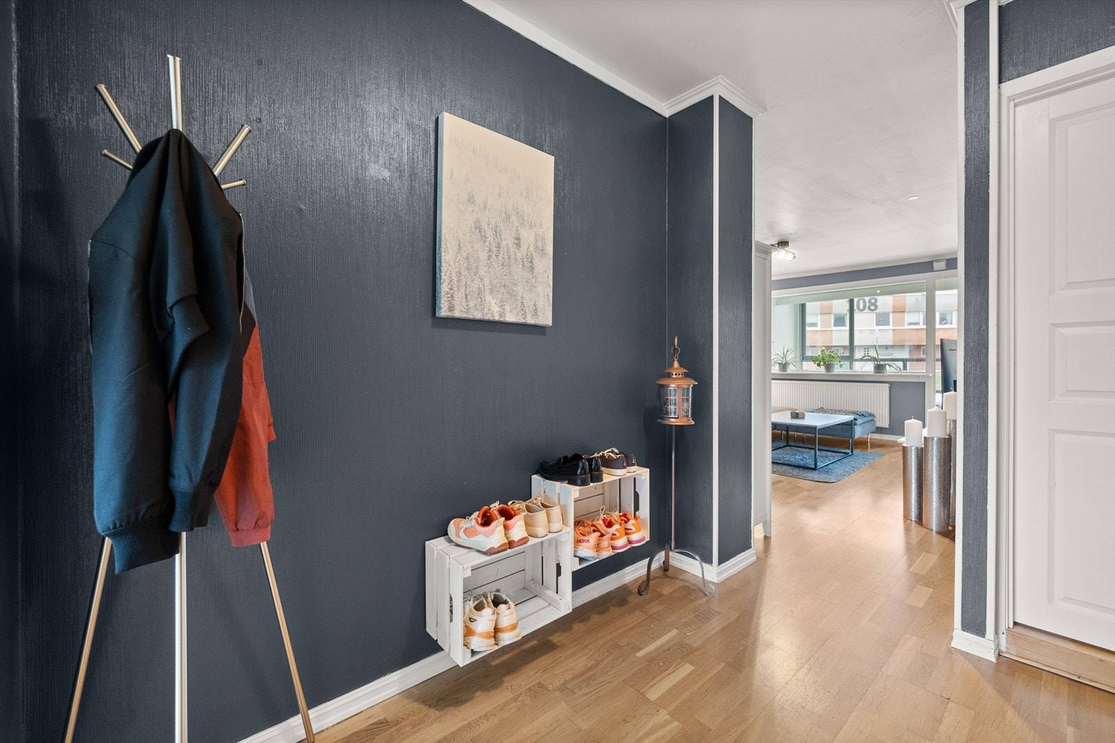 Videre adkomst til bl.a stuen Galleribilde