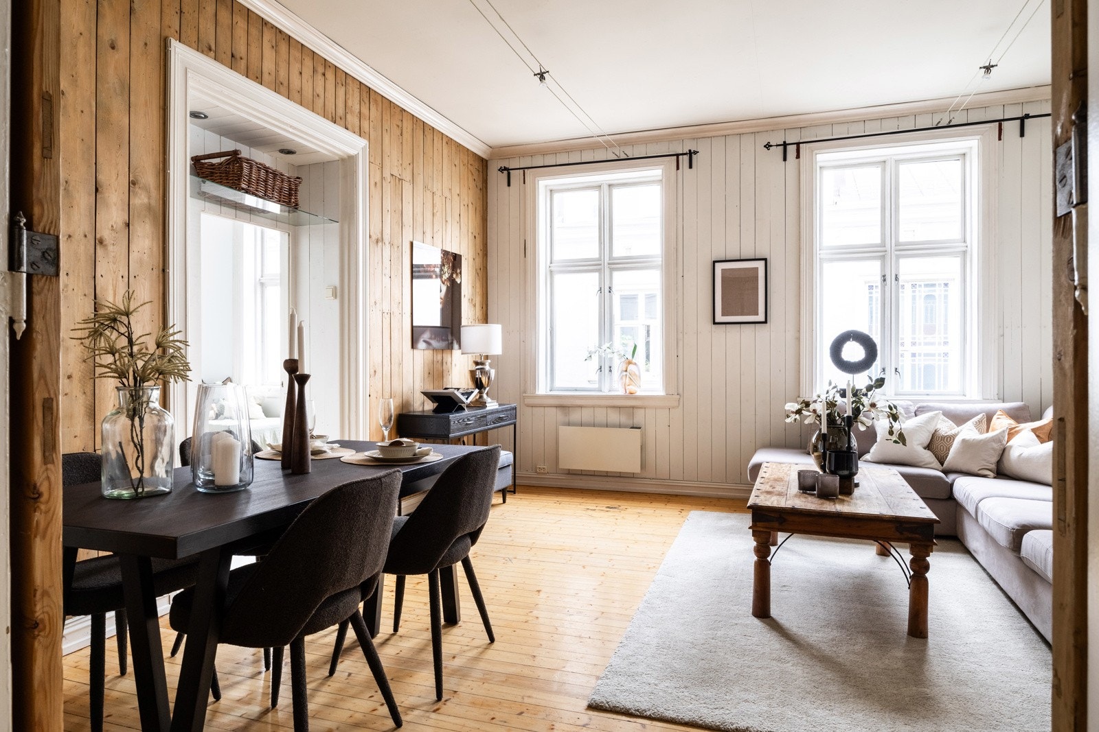 Leiligheten kan selges fullt møblert med hvitevarer og ellers fullt utstyrt klar for utleie. Galleribilde