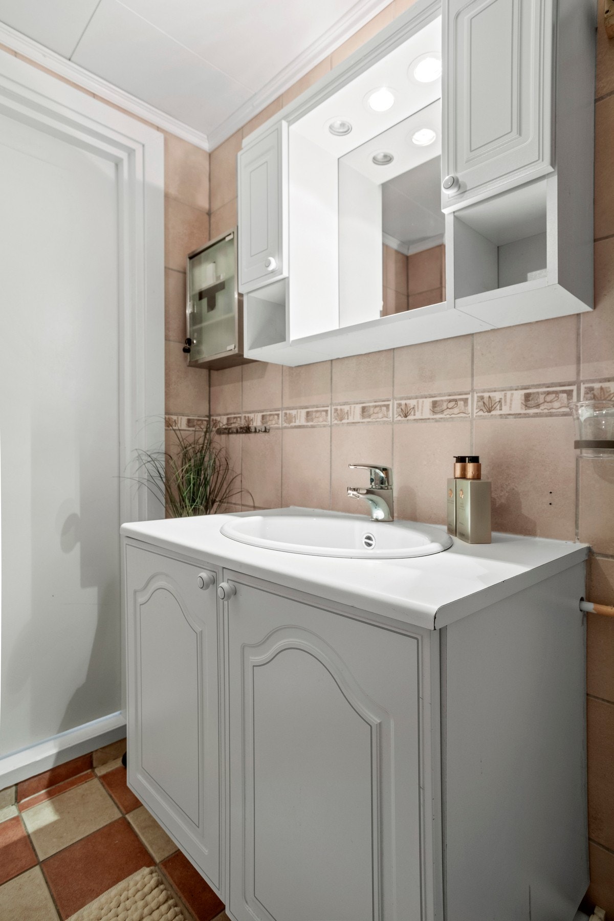 Flislagte overflater med gulvvarme. Galleribilde