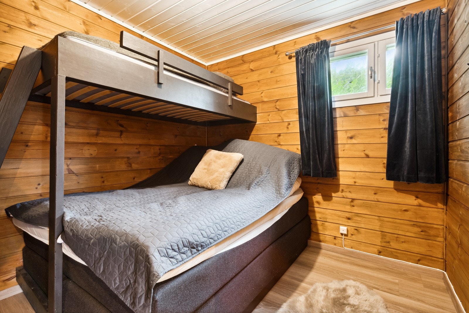 Det største soverommet er ca 7,5 kvm. Galleribilde