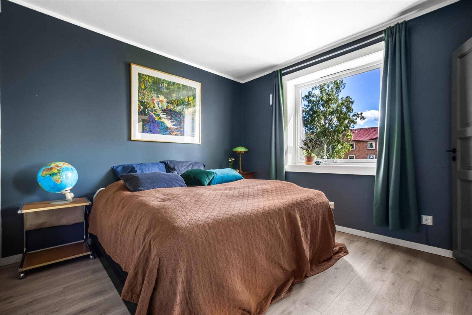 Leiligheten byr på to gode soverom. Galleribilde