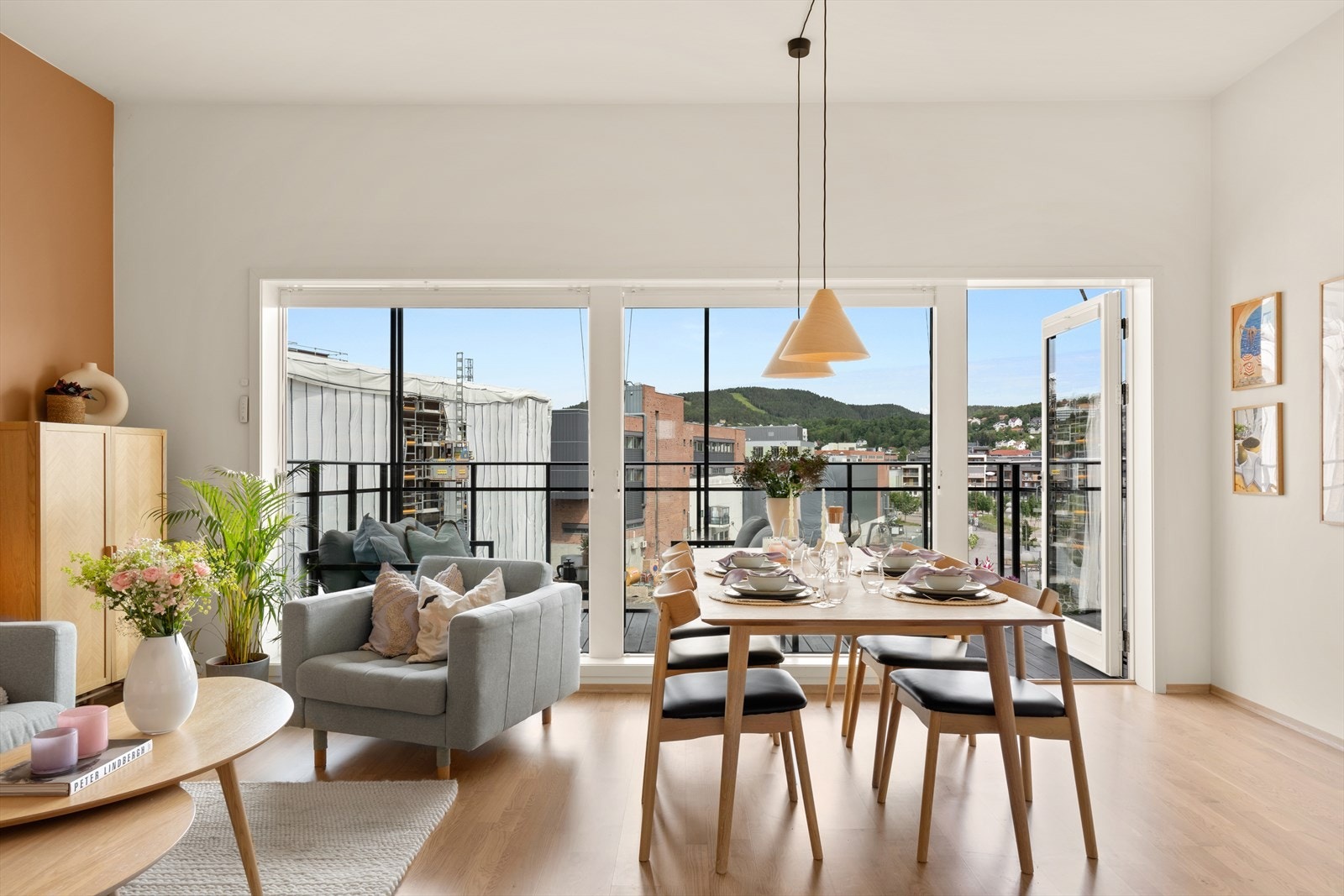 Anders Andersen v/ Nordvik Torshov ønsker velkommen til Midtveien 65! Galleribilde