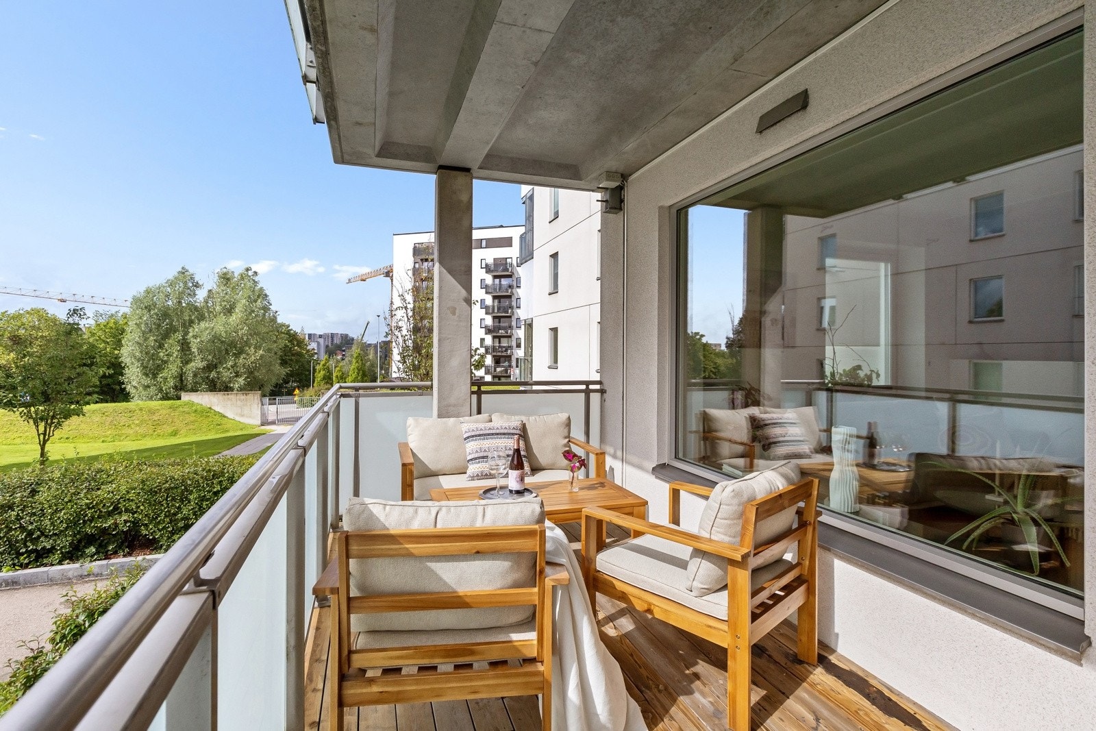 På balkongen er det montert lys og stikkontakt. Galleribilde