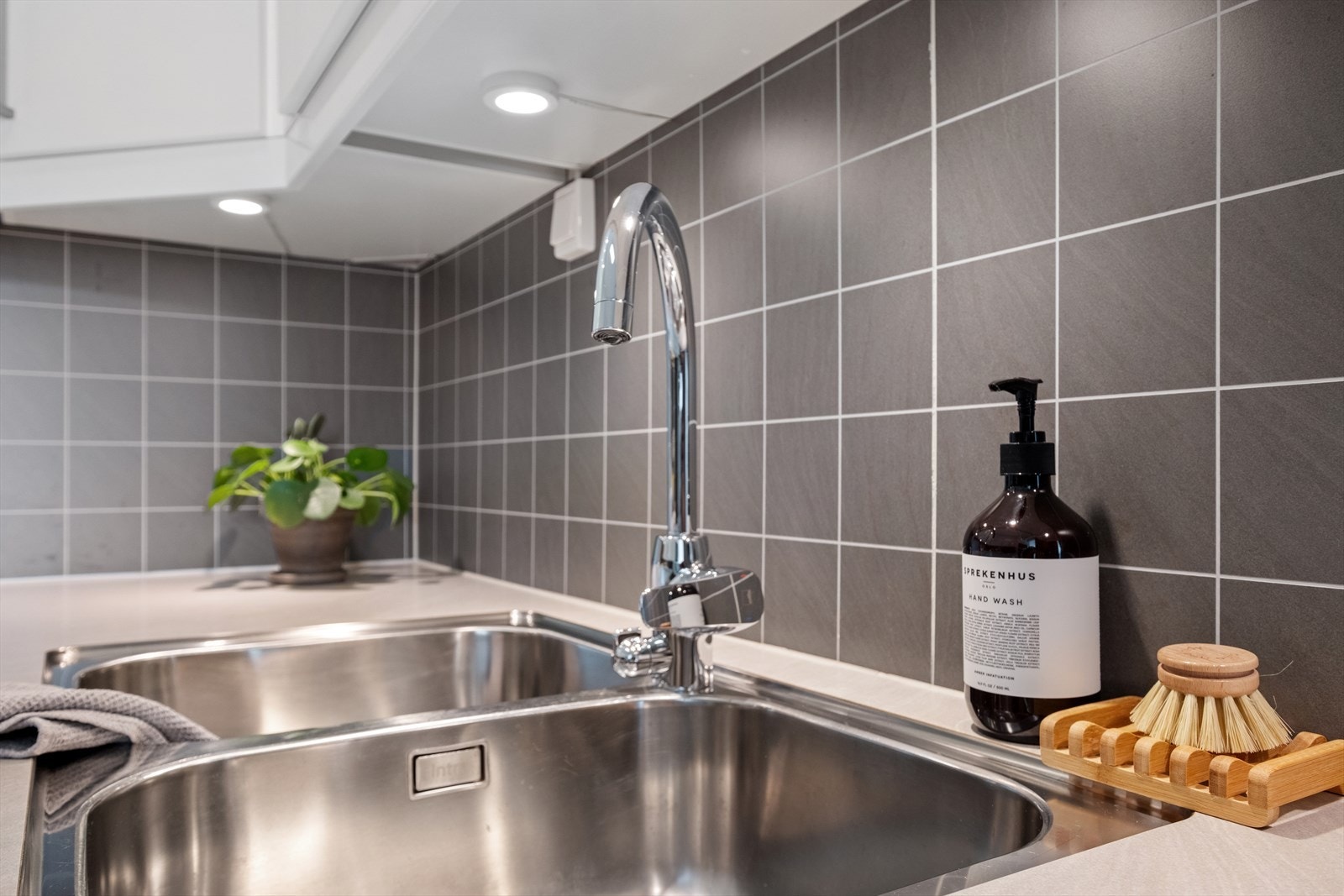 I 2024 ble det også satt inn et nytt blandebatteri på kjøkkenet. Galleribilde