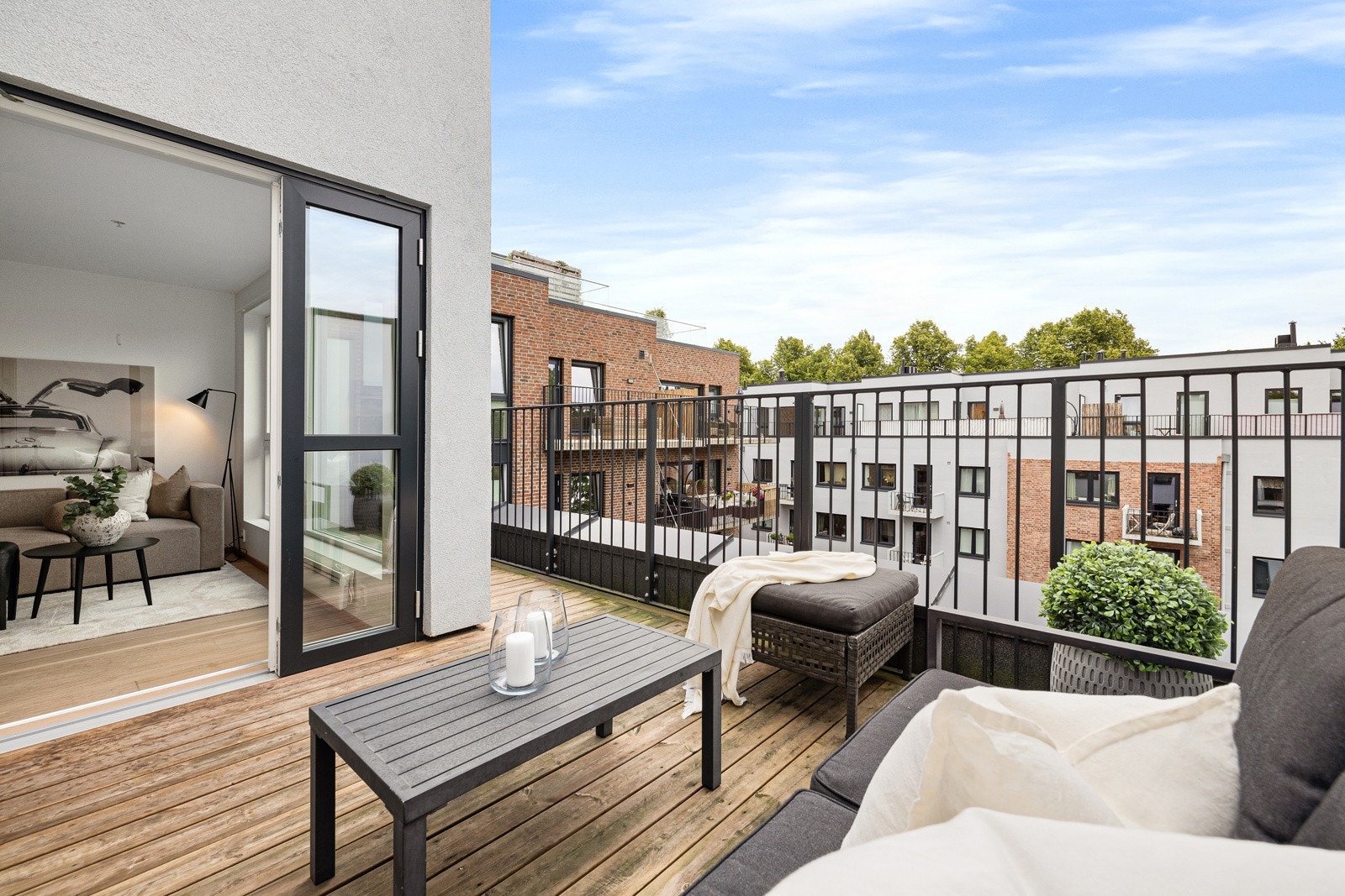 Leiligheten har god intern beliggenhet og vender mot rolig bakgård. Galleribilde