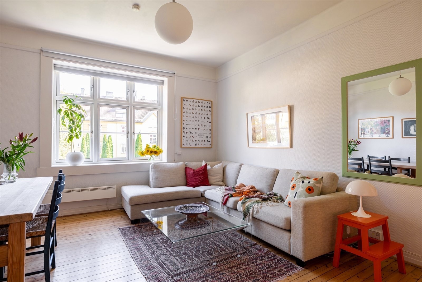 Meget pen og delikat 2-roms i en klassisk bygård beliggende i en rolig og attraktiv gate på Torshov. Galleribilde