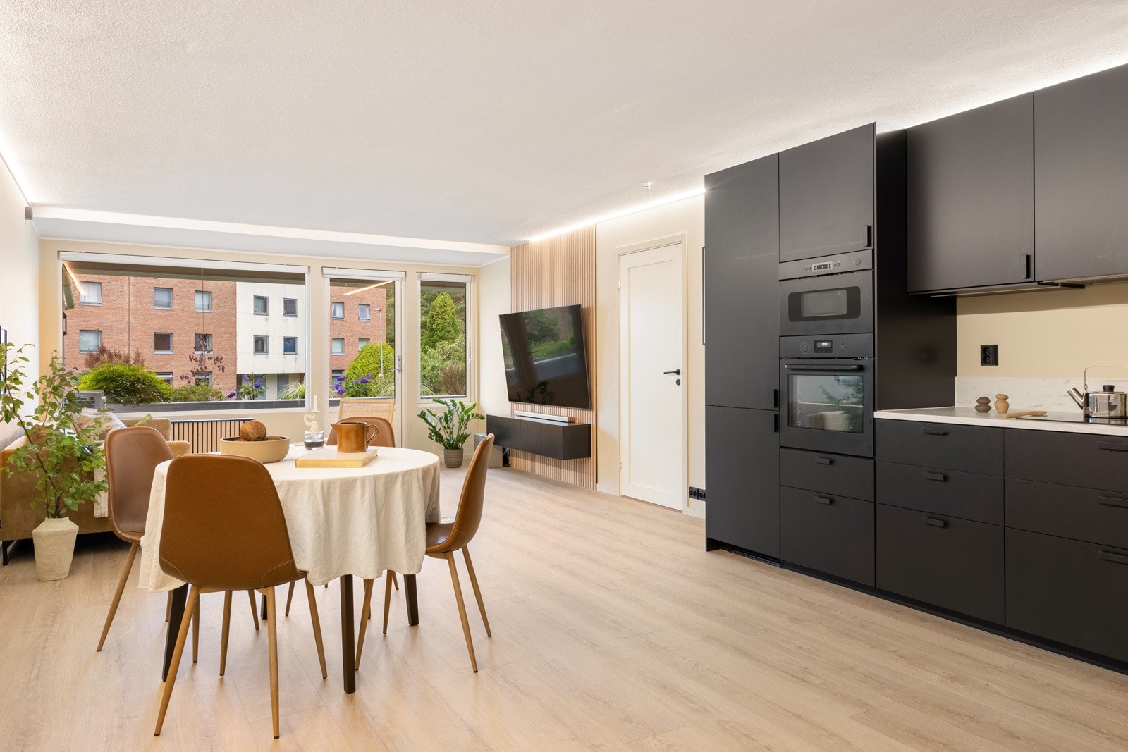 Topp moderne, her kan familien flytte rett inn. Galleribilde