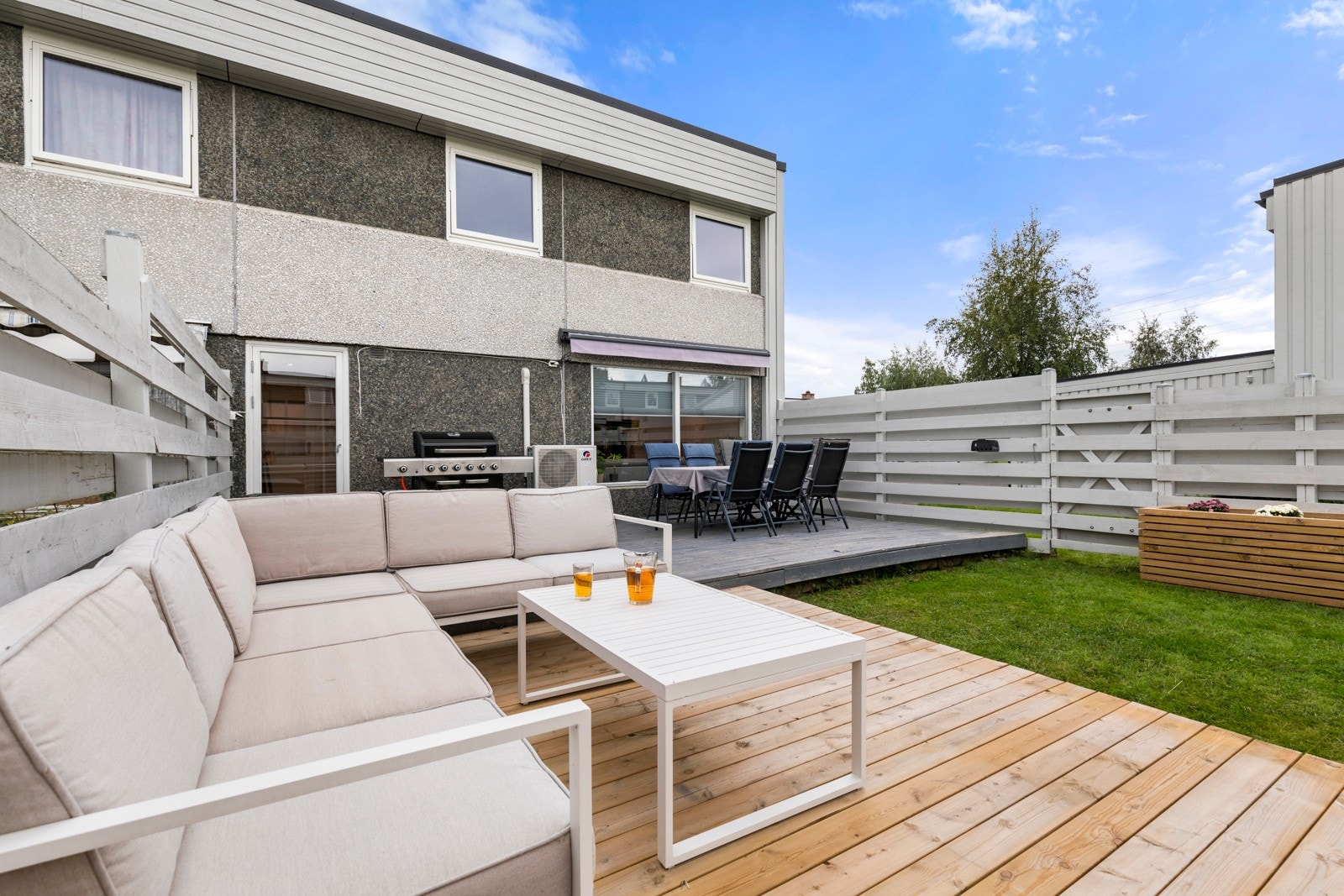 God plass til sittegruppe grill mv. Galleribilde